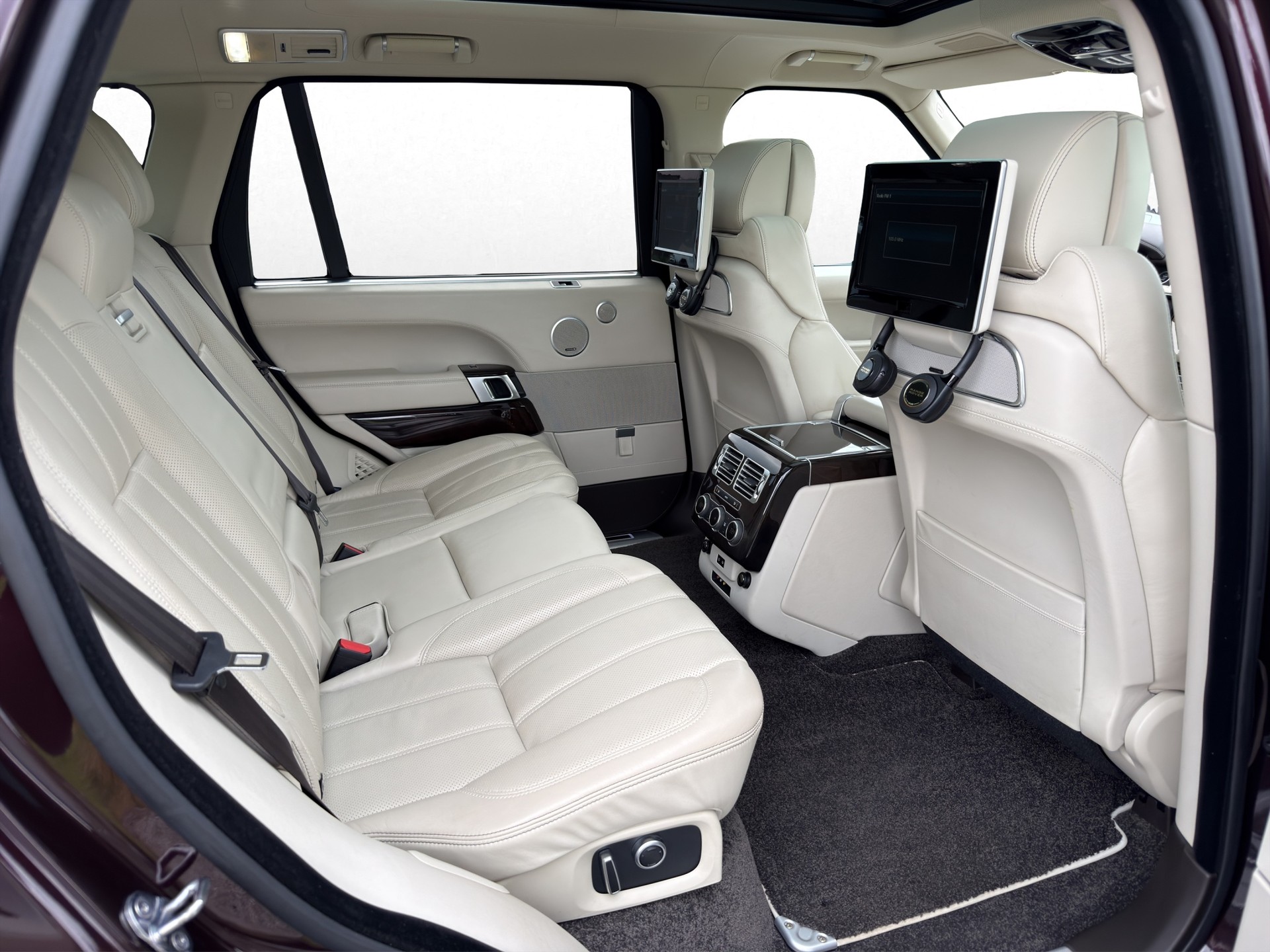 LAND ROVER Range Rover LWB 5.0 V8 SC Autobiography Automatic-image-27