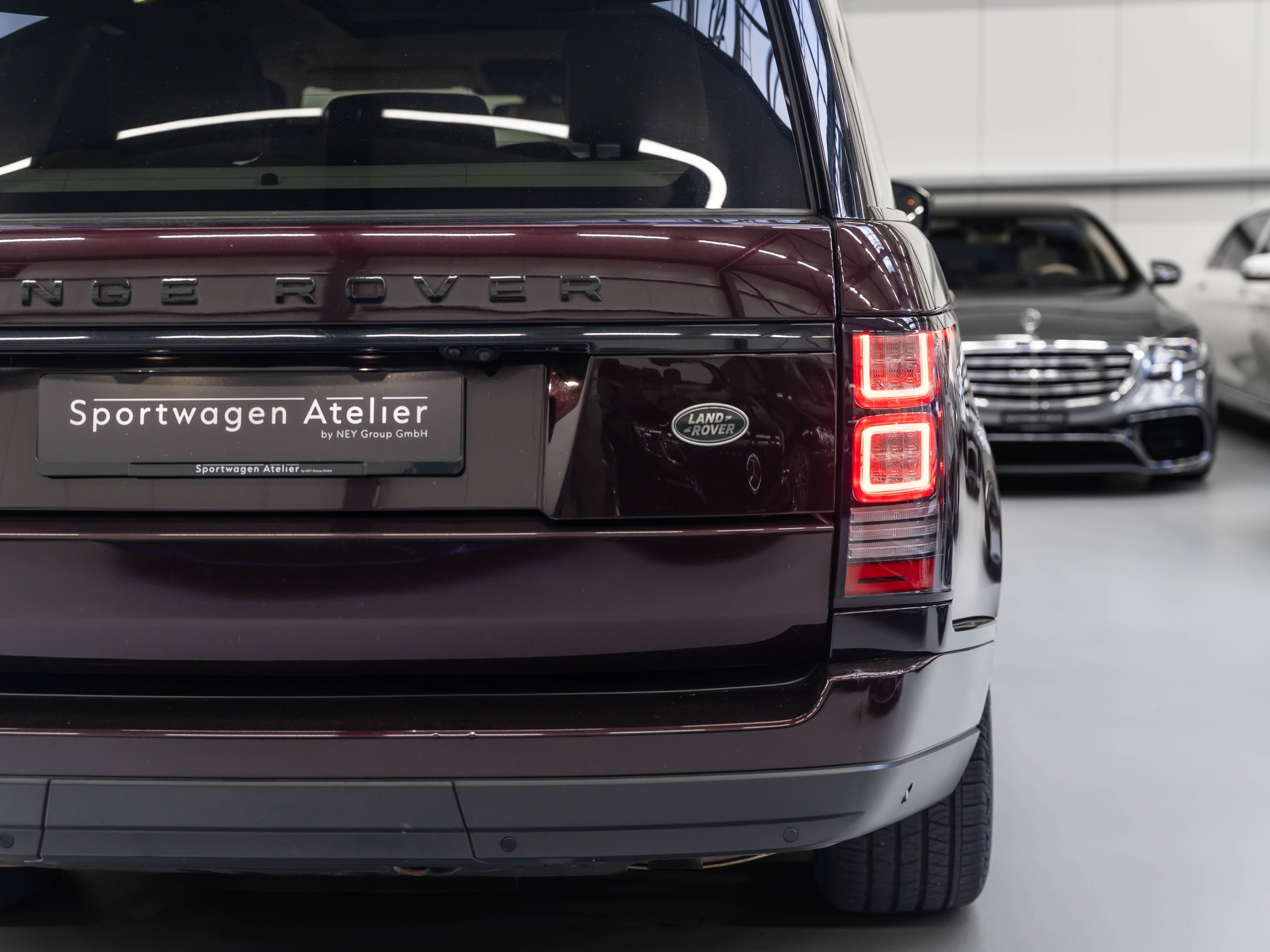 LAND ROVER Range Rover LWB 5.0 V8 SC Autobiography Automatic-image-15