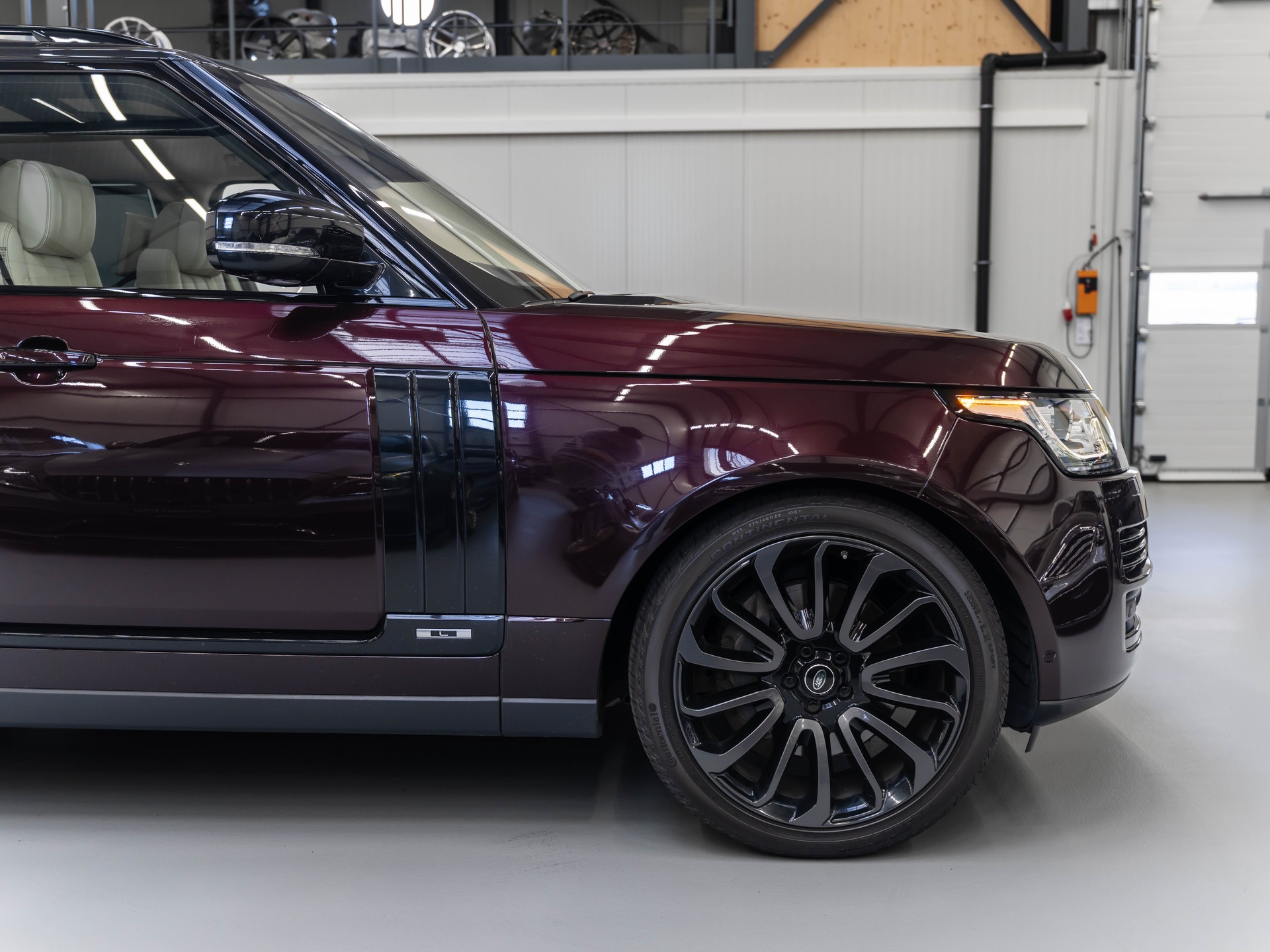 LAND ROVER Range Rover LWB 5.0 V8 SC Autobiography Automatic-image-17