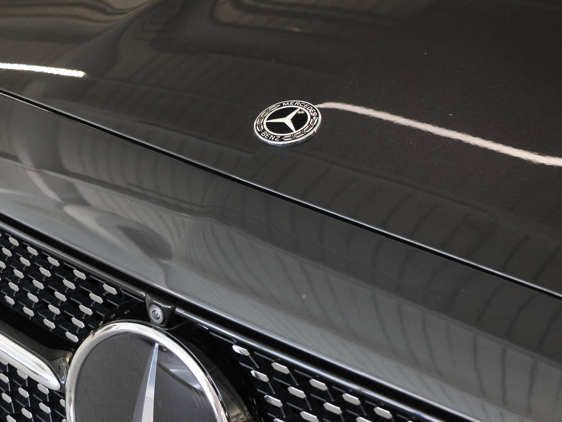 MERCEDES-BENZ E 220 d T 4Matic AMG Line 9G-Tronic *Burmester* *360 Kamera* *Memory Sitze*-image-13