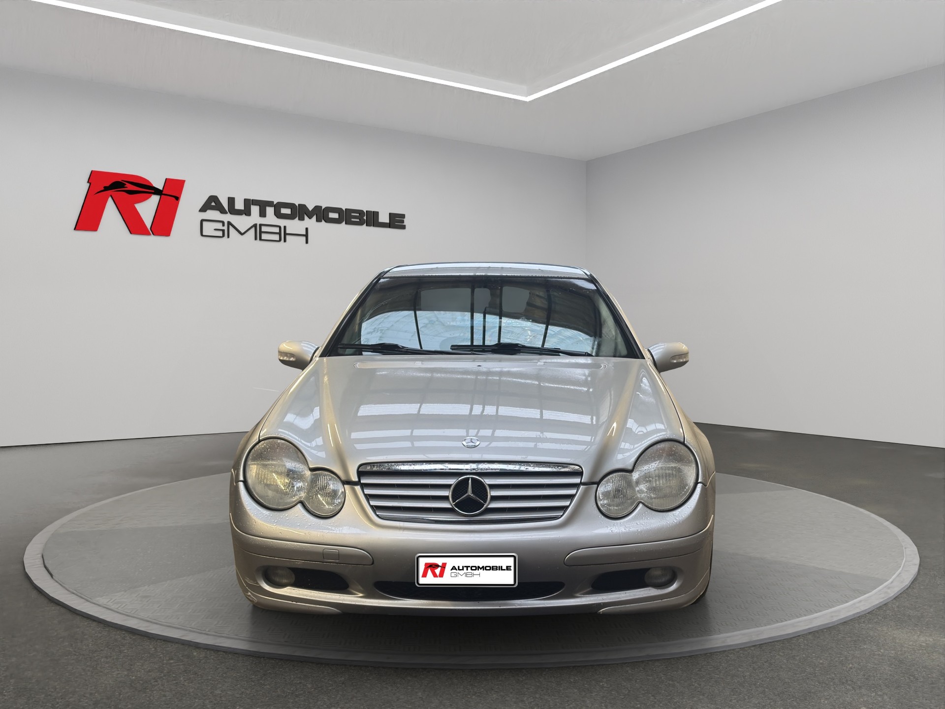 MERCEDES-BENZ C 230 Kompressor-showroom-element-1