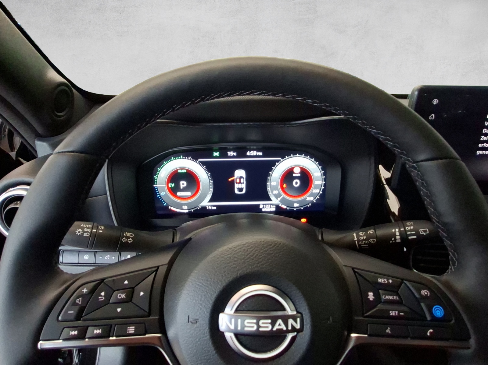 NISSAN Juke 1.6 Hybrid Tekna-image-6
