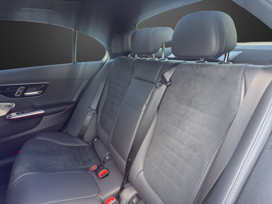 MERCEDES-BENZ C 200 4 Matic-image-9