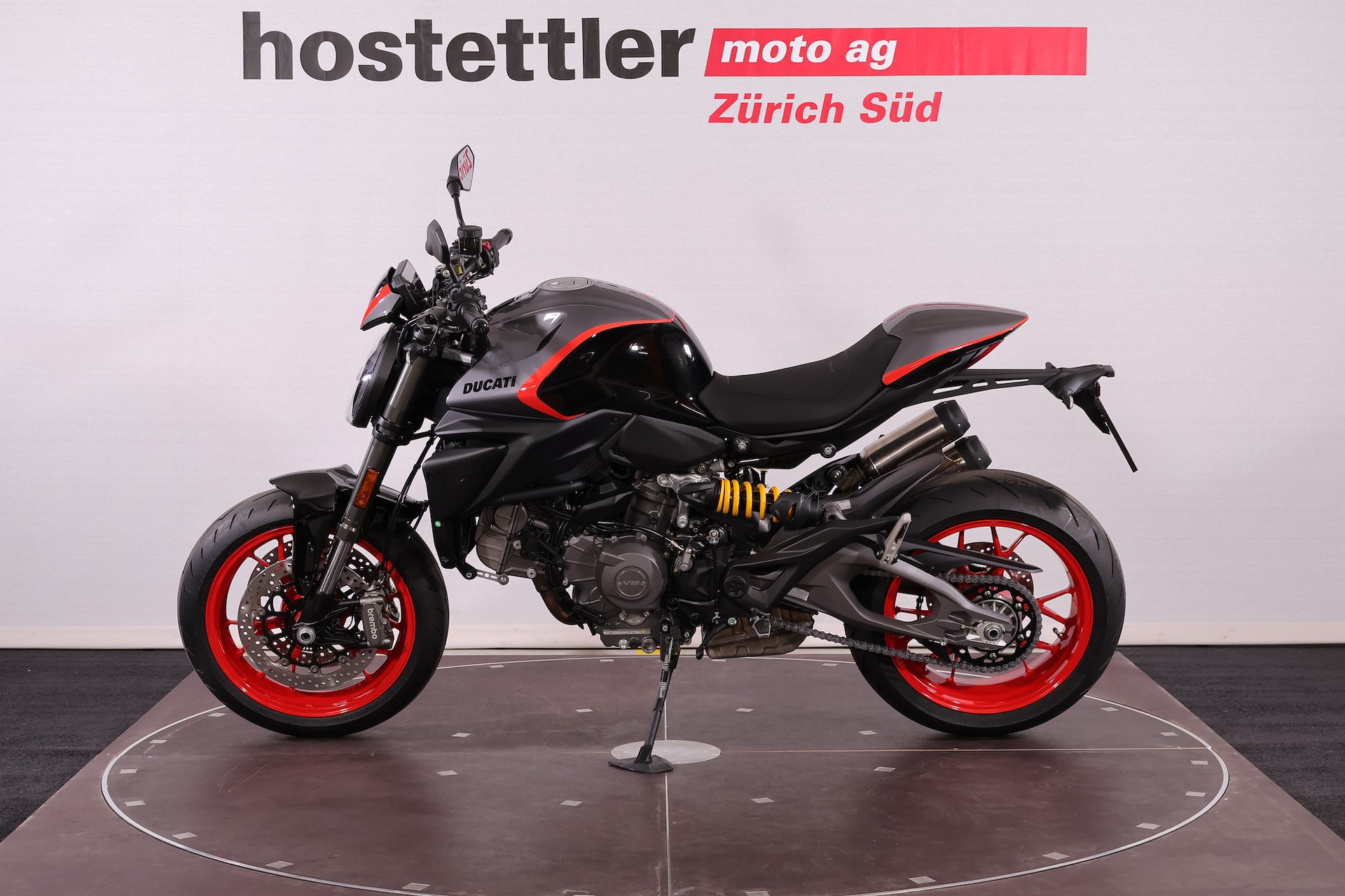 DUCATI Monster +