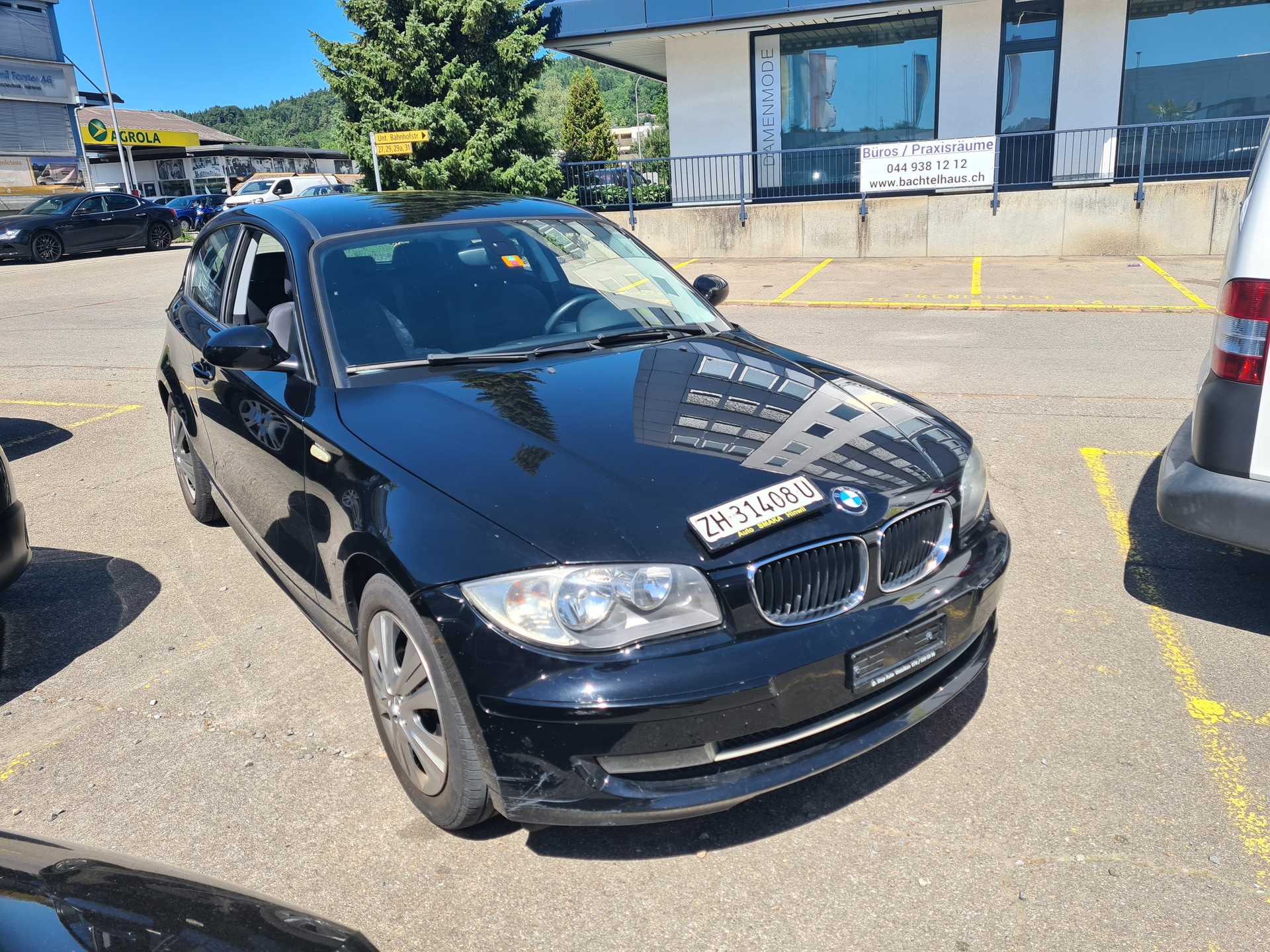 BMW 116i Steptronic-image-0