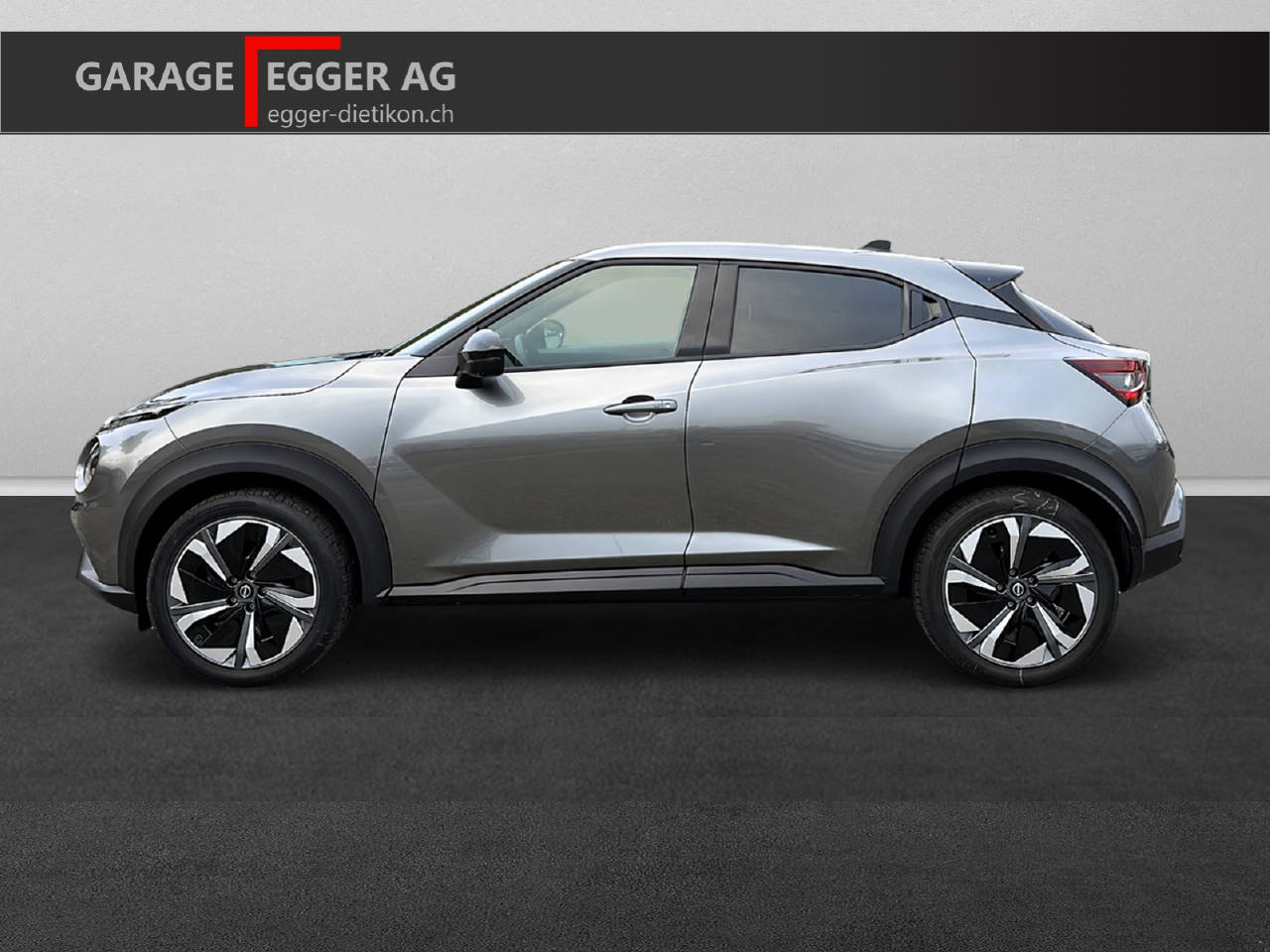NISSAN Juke 1.6 Hybrid Tekna-image-2