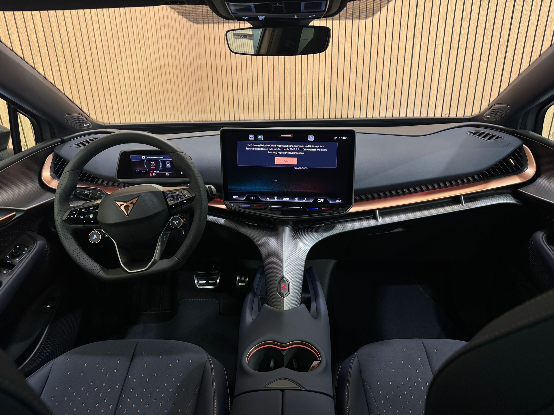 CUPRA Tavascan Type 9 77 kWh Adrenaline * Atacama Desert*-image-6