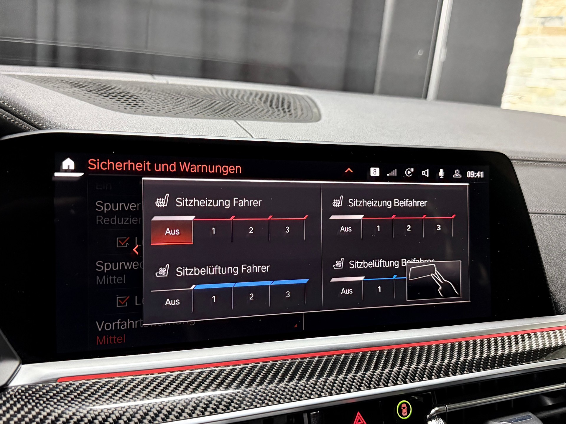 BMW X5 xDrive M50i Steptronic-image-22