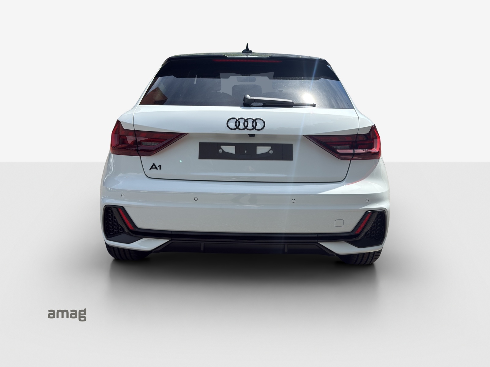 AUDI A1 Sportback 30 TFSI Attraction S-tronic-image-4