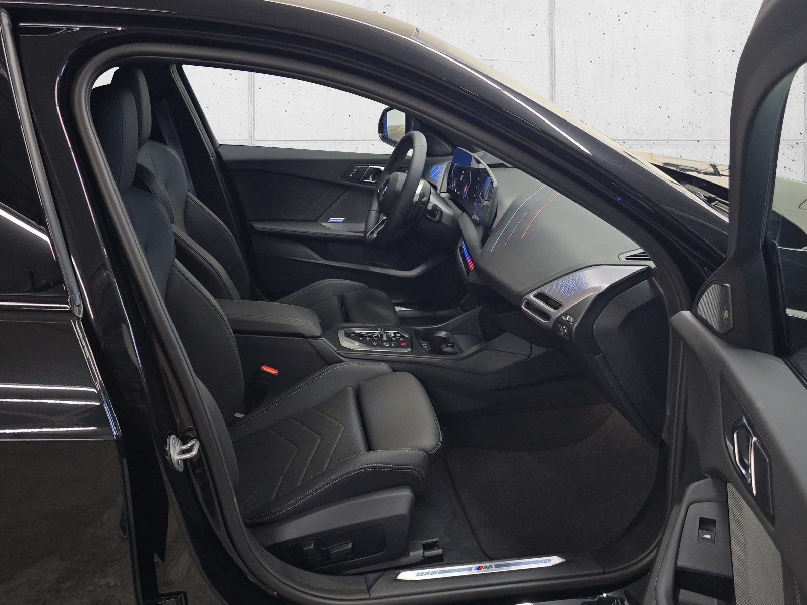 BMW 123 xDrive M Sport Pro Steptronic-image-10