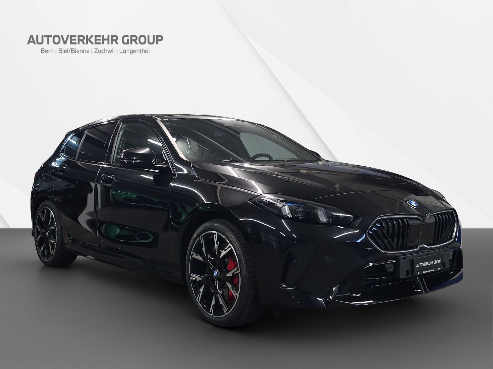 BMW 123 xDrive M Sport Pro Steptronic-image-2