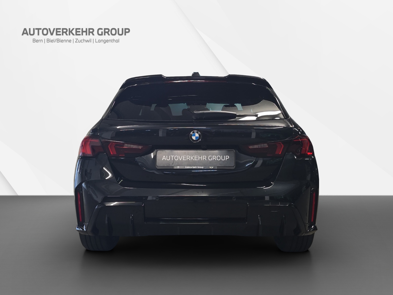 BMW 123 xDrive M Sport Pro Steptronic-image-5