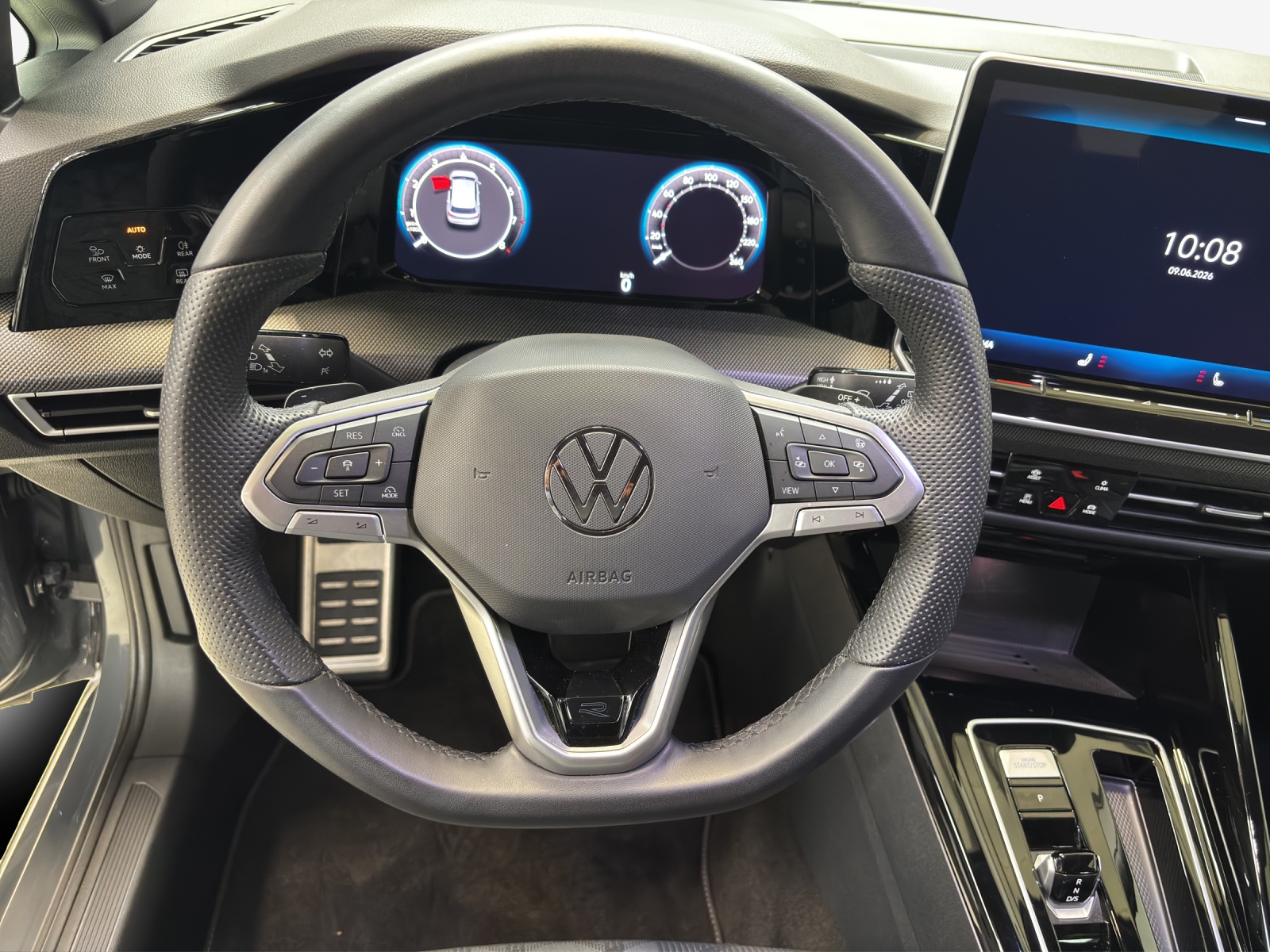VW Golf 1.5 e TSI mHEV R-Line DSG-image-9