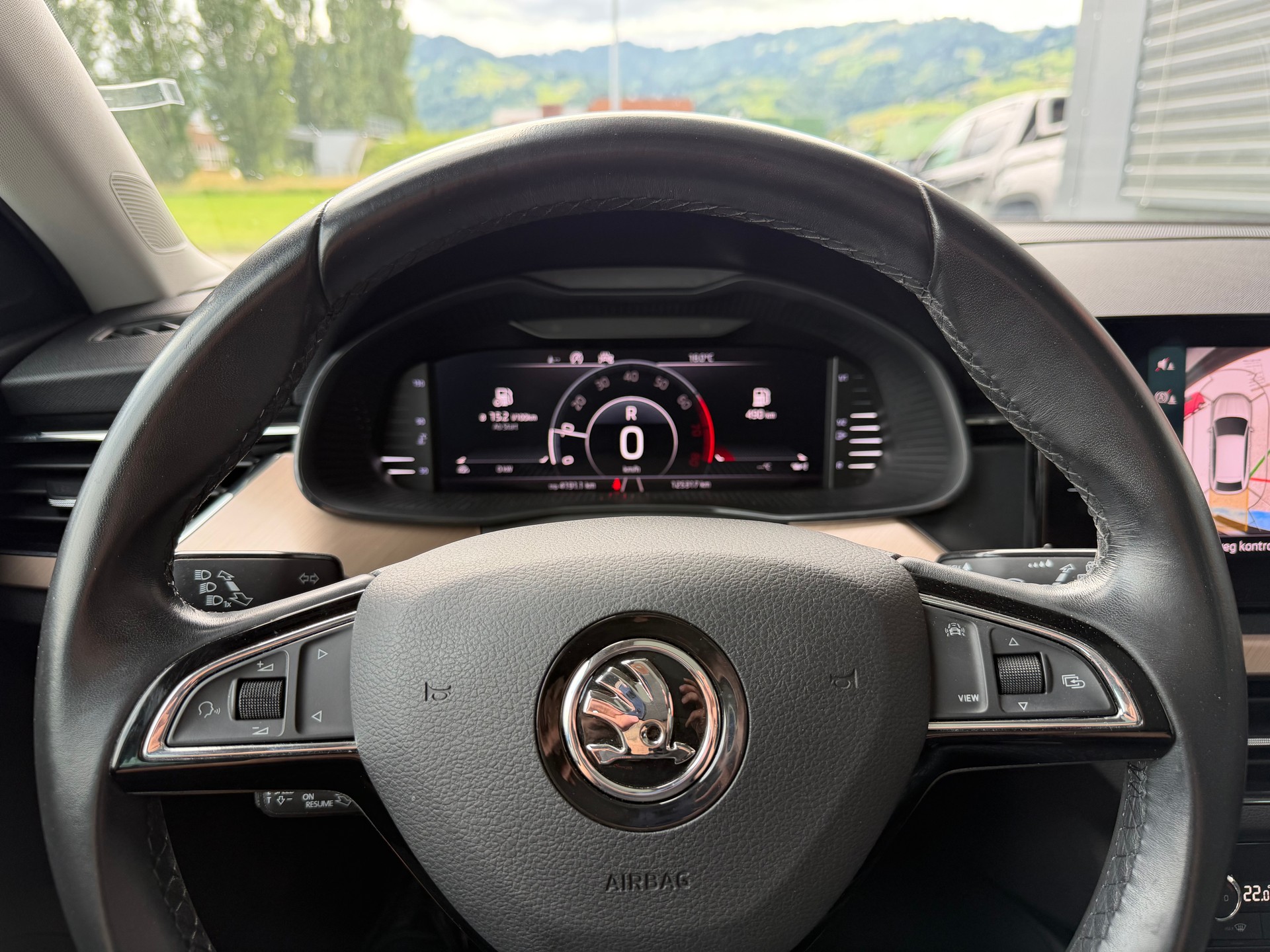 SKODA Scala 1.5 TSI ACT Style DSG-image-9