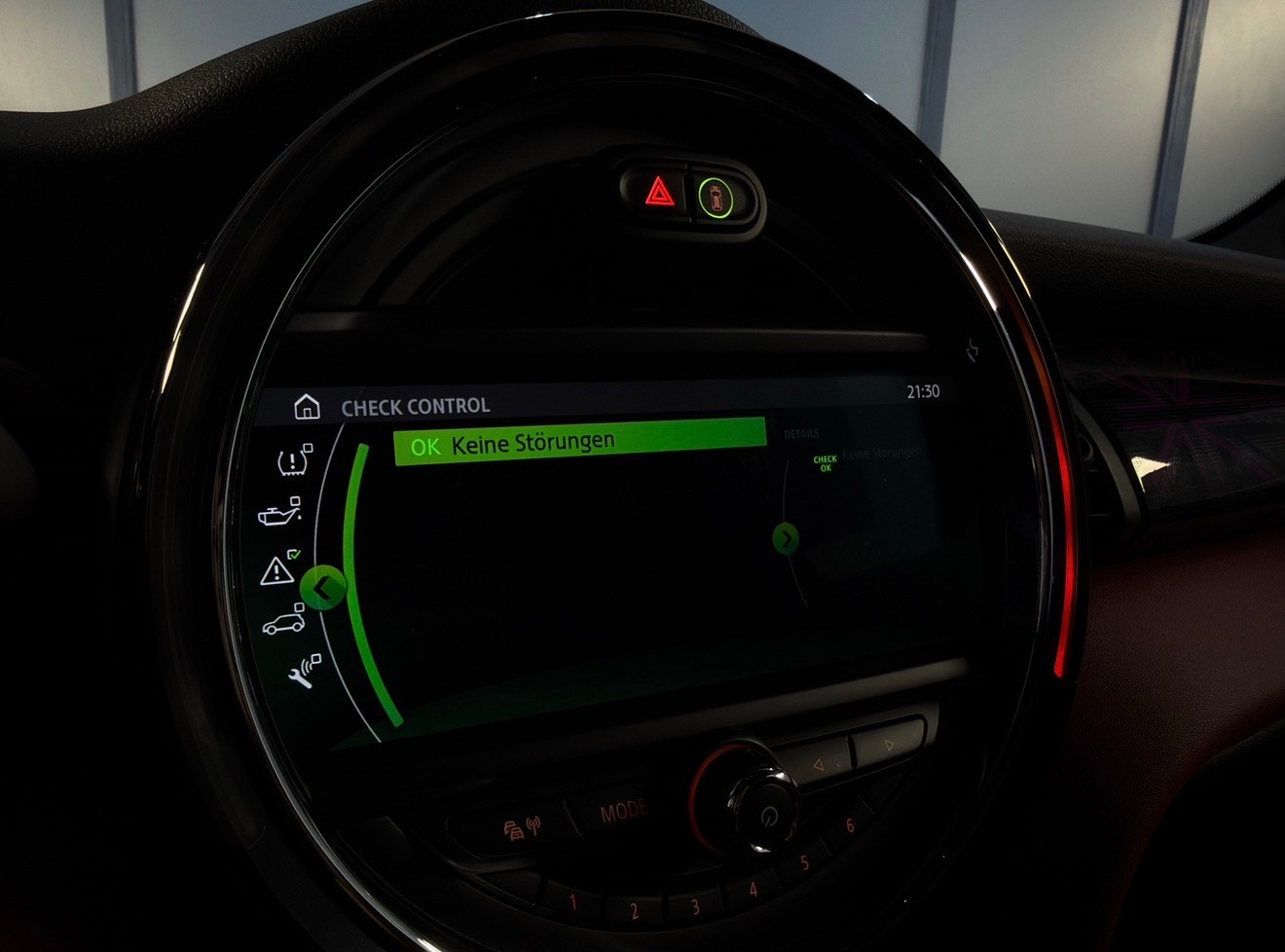 MINI Cooper John Cooper Works Steptronic-image-16