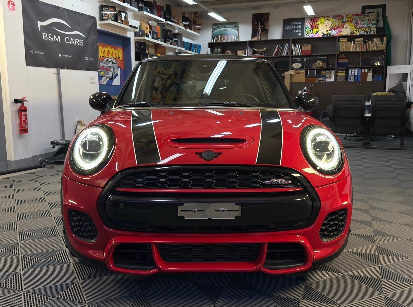 MINI Cooper John Cooper Works Steptronic-image-1