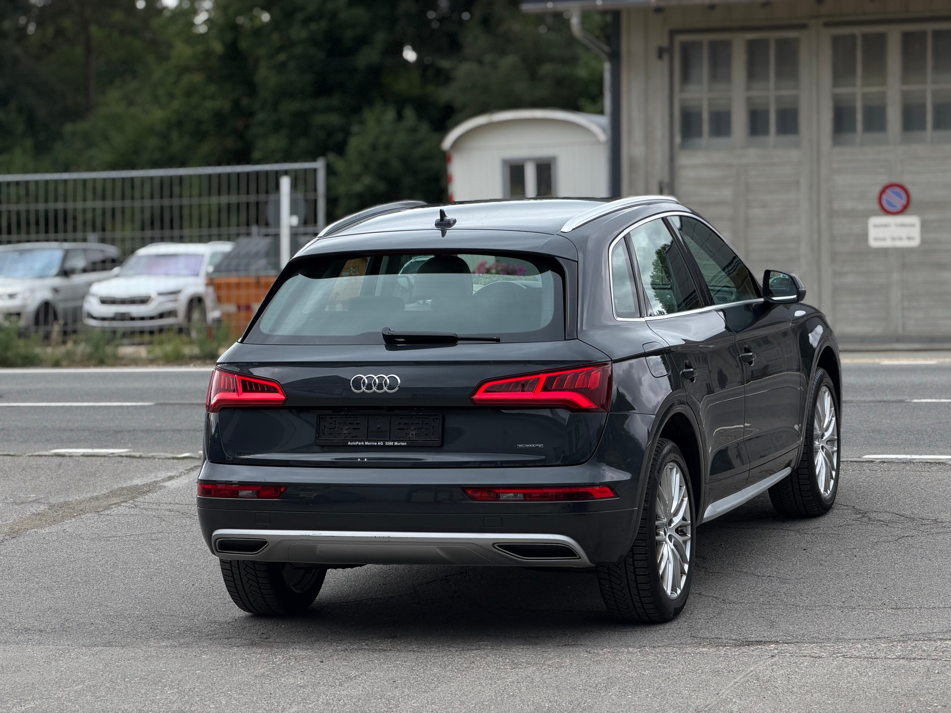 AUDI Q5 2.0 TFSI sport quattro S-tronic-image-4