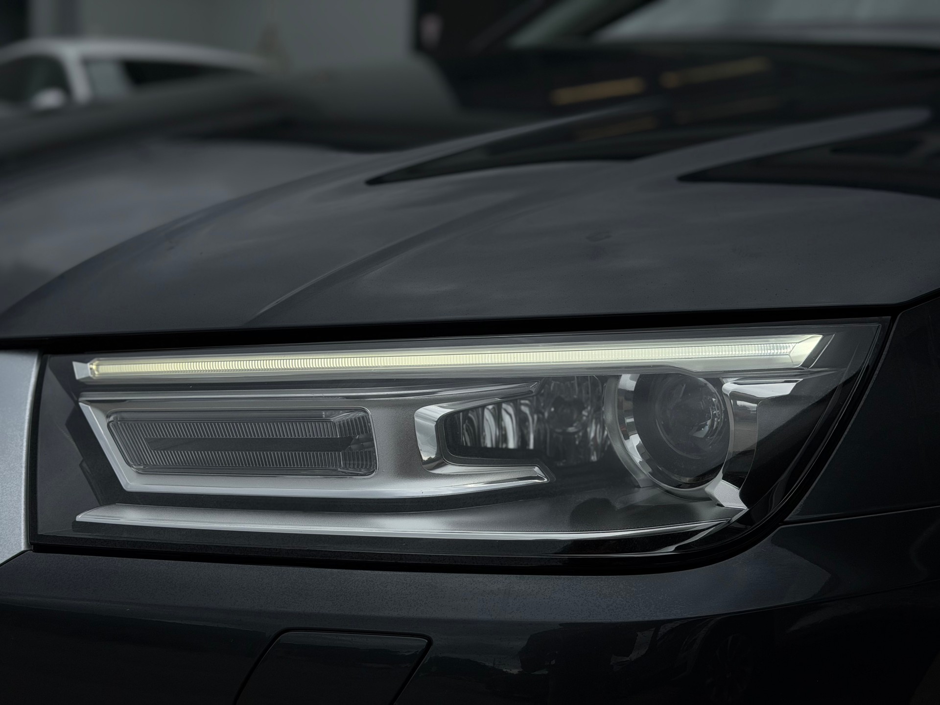 AUDI Q5 2.0 TFSI sport quattro S-tronic-image-7