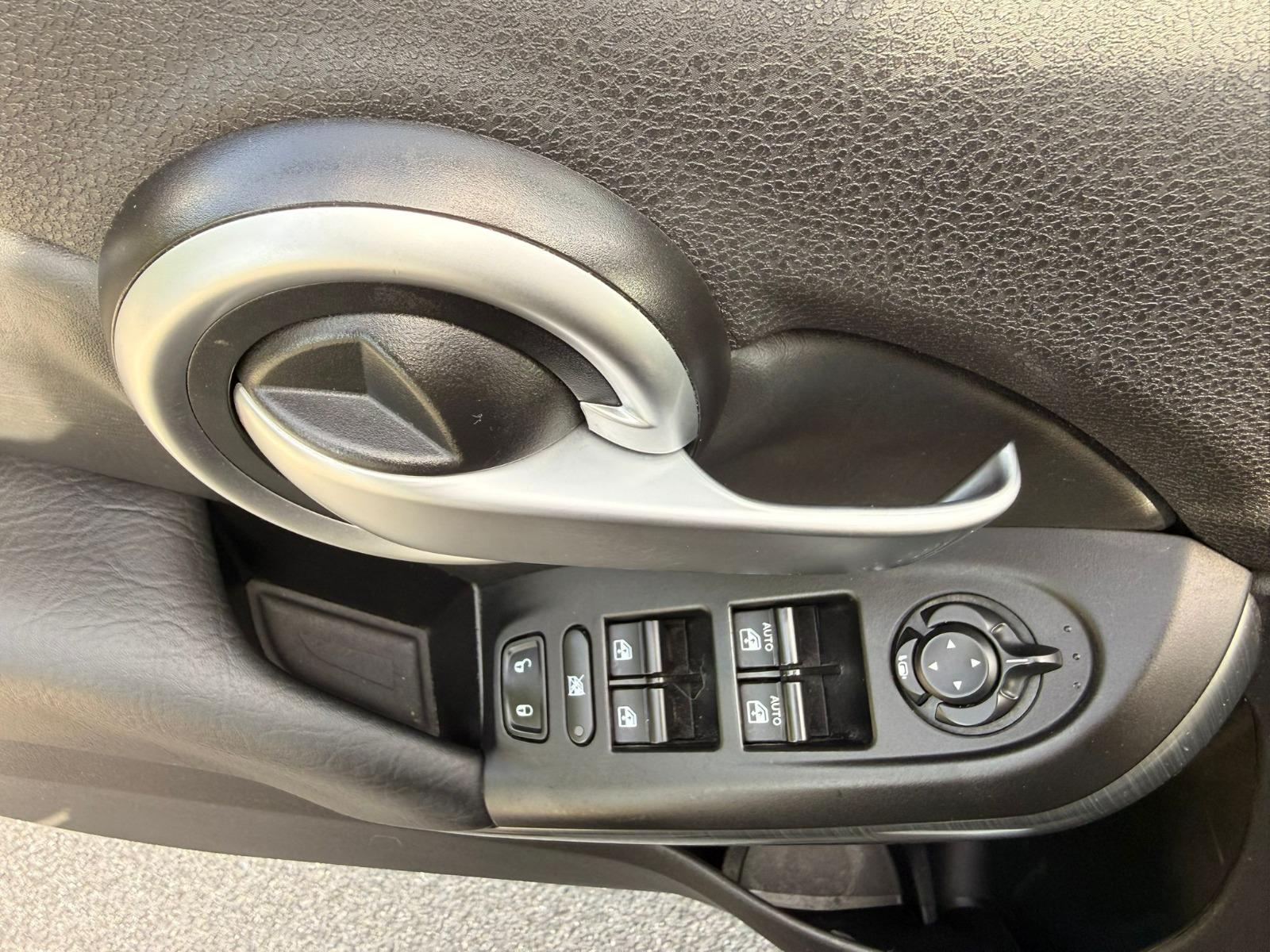 FIAT 500X 1.4T Cross Plus 4x4 Automatic-image-13
