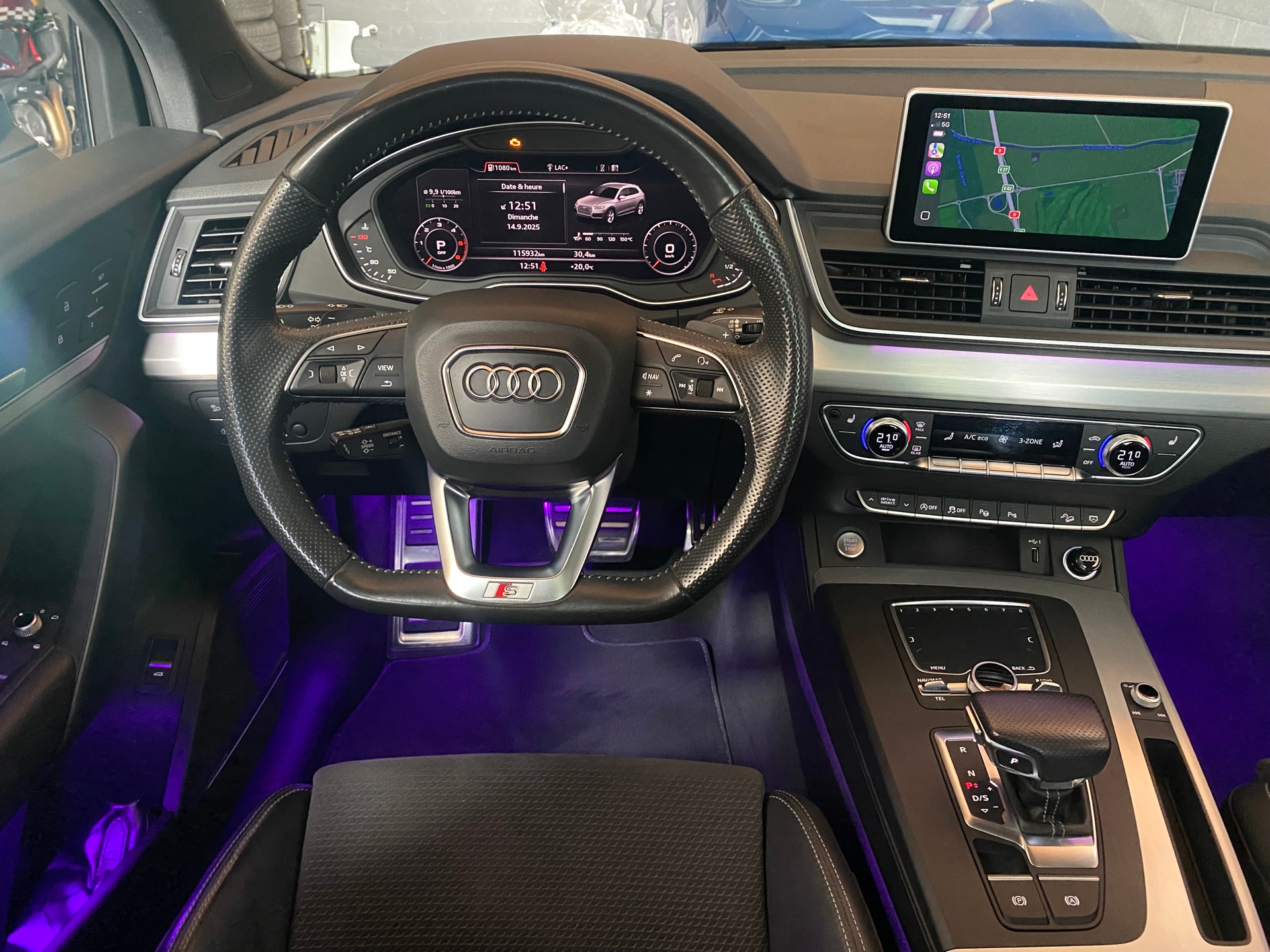 AUDI Q5 3.0 TDI sport quattro tiptronic S line-image-22