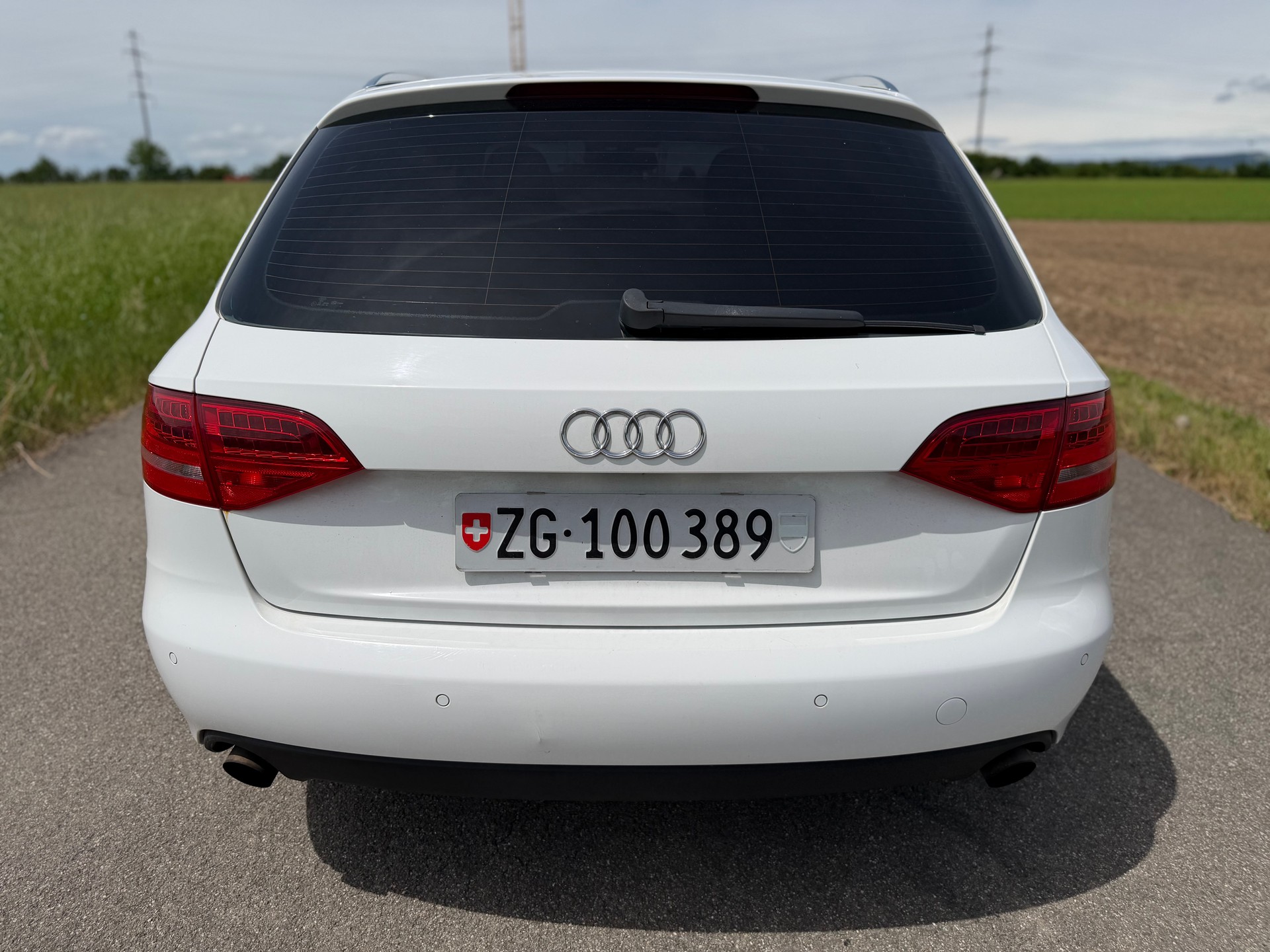 AUDI A4 Avant 2.0 TFSI-image-3