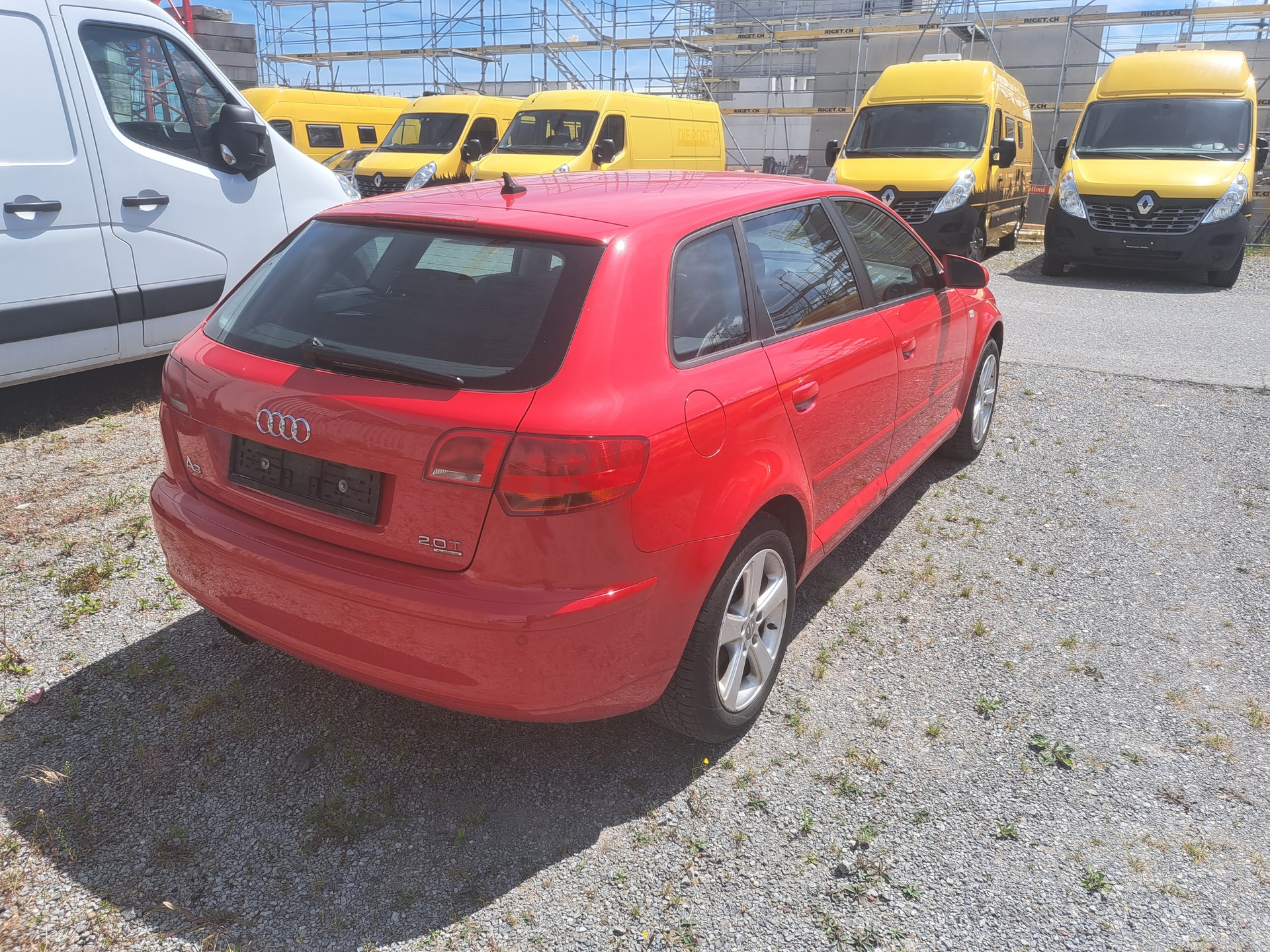 AUDI A3 Sportback 2.0 Turbo FSI Ambition quattro-image-2