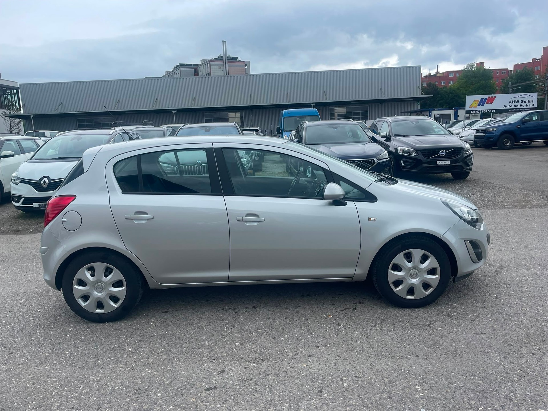 OPEL Corsa 1.4 TP Enjoy-image-3