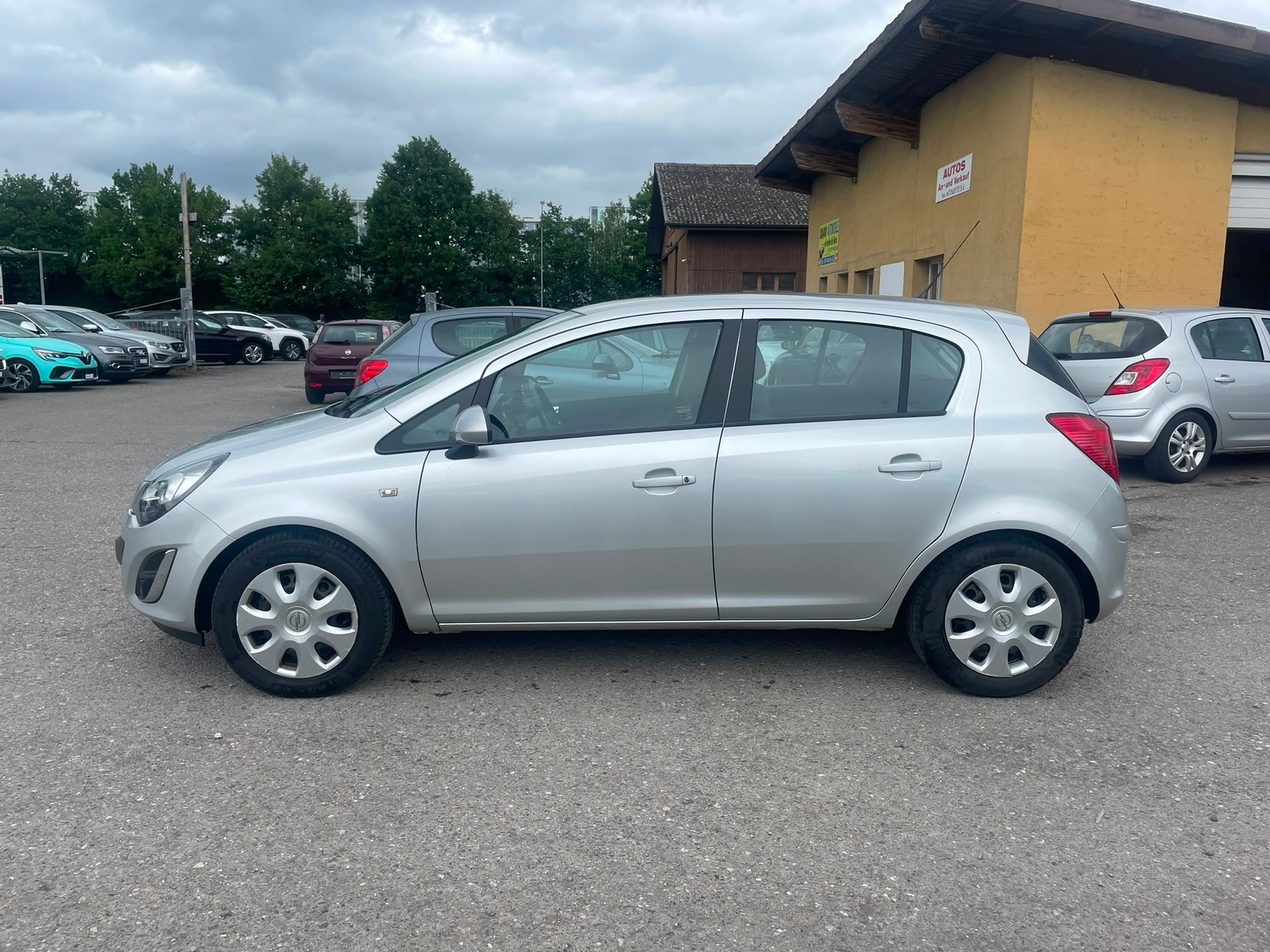 OPEL Corsa 1.4 TP Enjoy-image-5