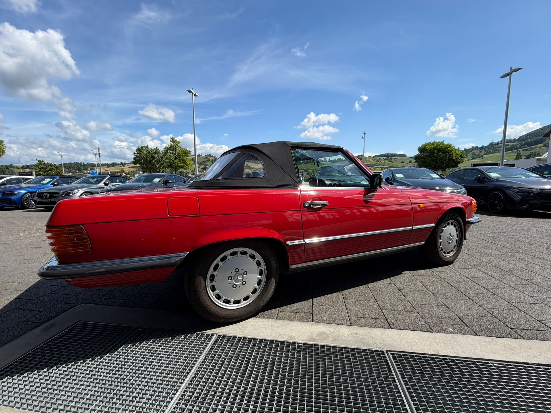 MERCEDES-BENZ 300 SL Automatic-showroom-element-3