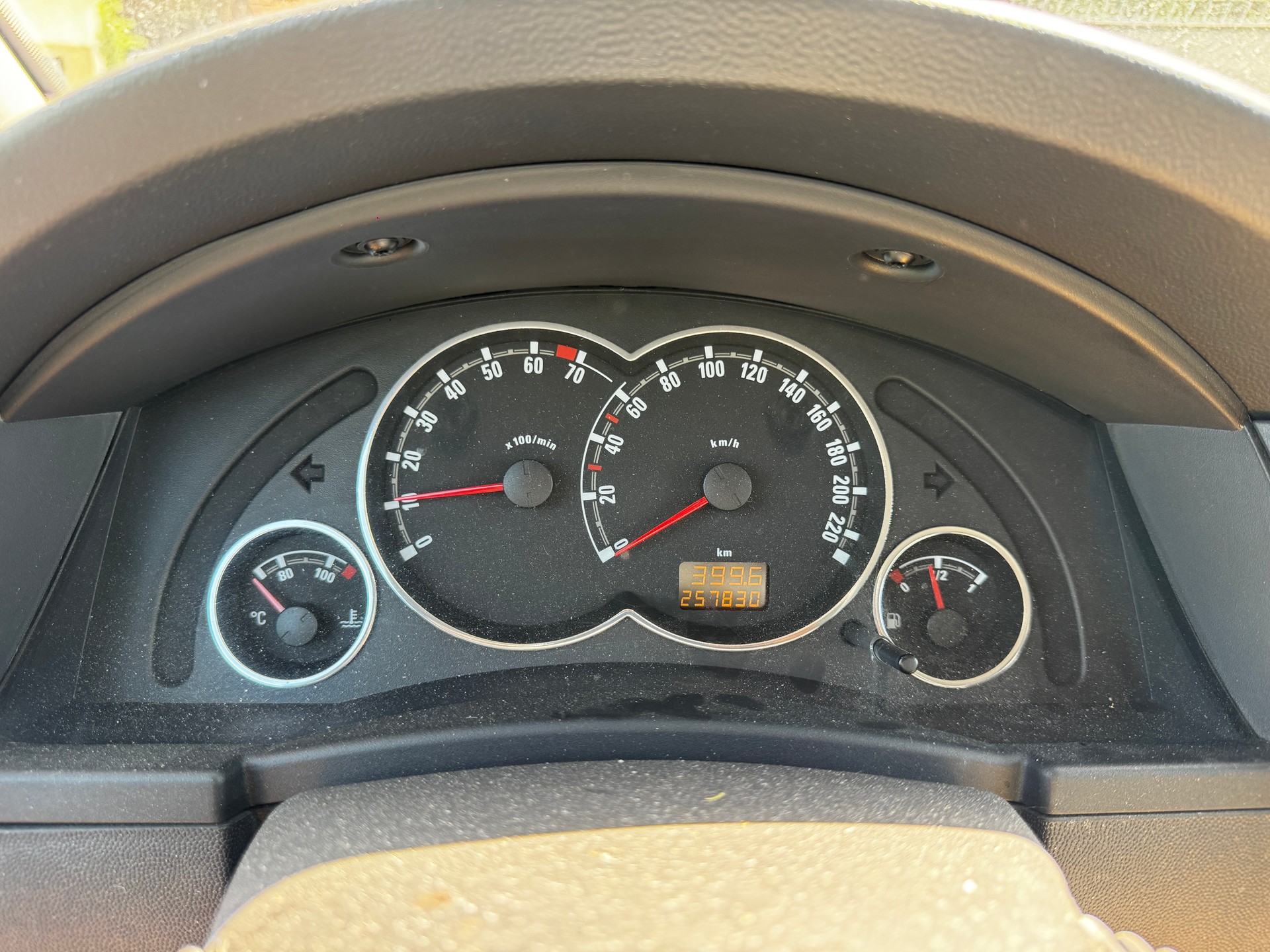 OPEL Meriva 1.8i 16V Enjoy-image-9