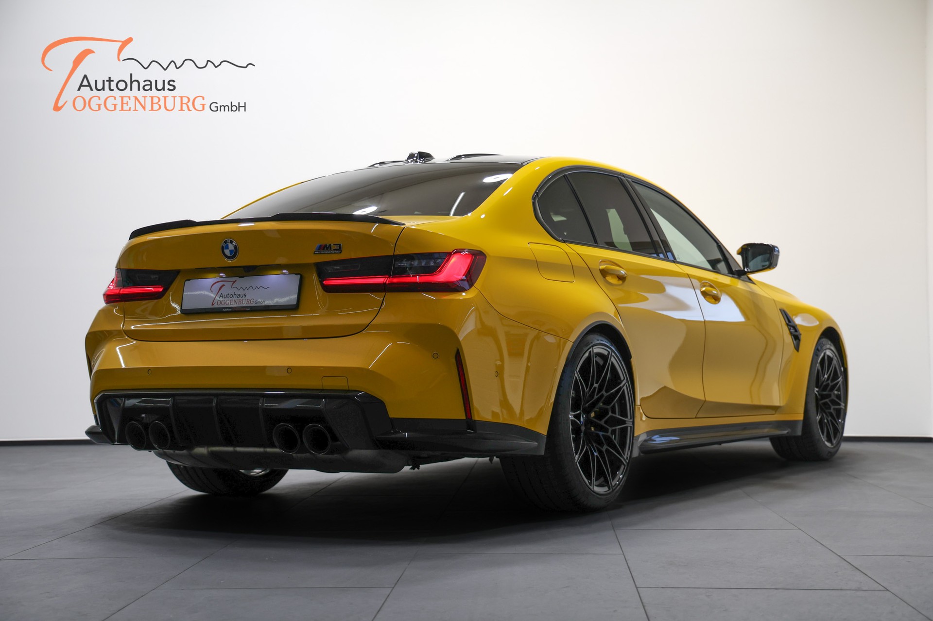 BMW M3 Competition M xDrive LCI *Sonderlackierung Atacama Yellow*Carbon/Keramik Bremsen*-image-6