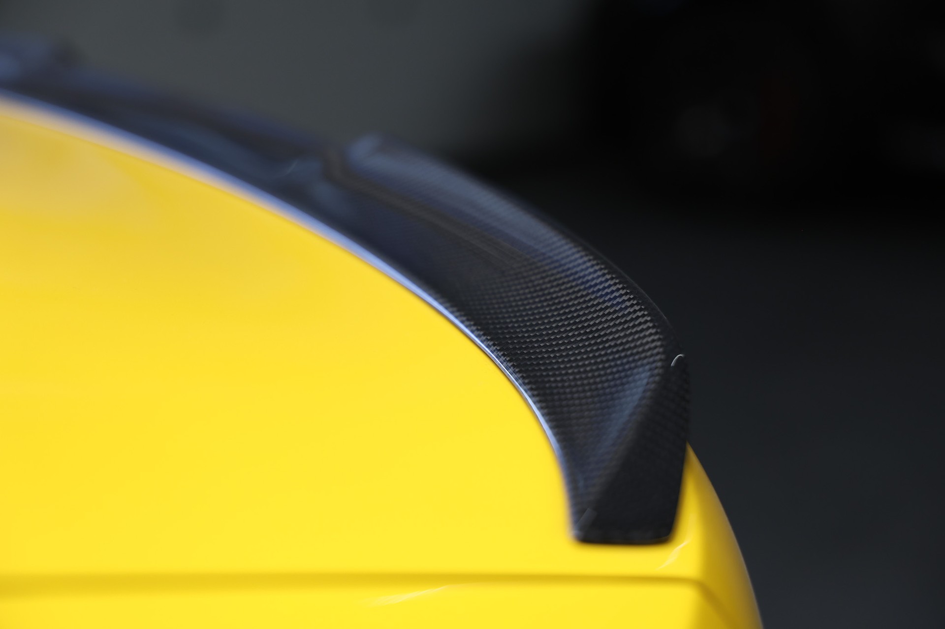 BMW M3 Competition M xDrive LCI *Sonderlackierung Atacama Yellow*Carbon/Keramik Bremsen*-image-16