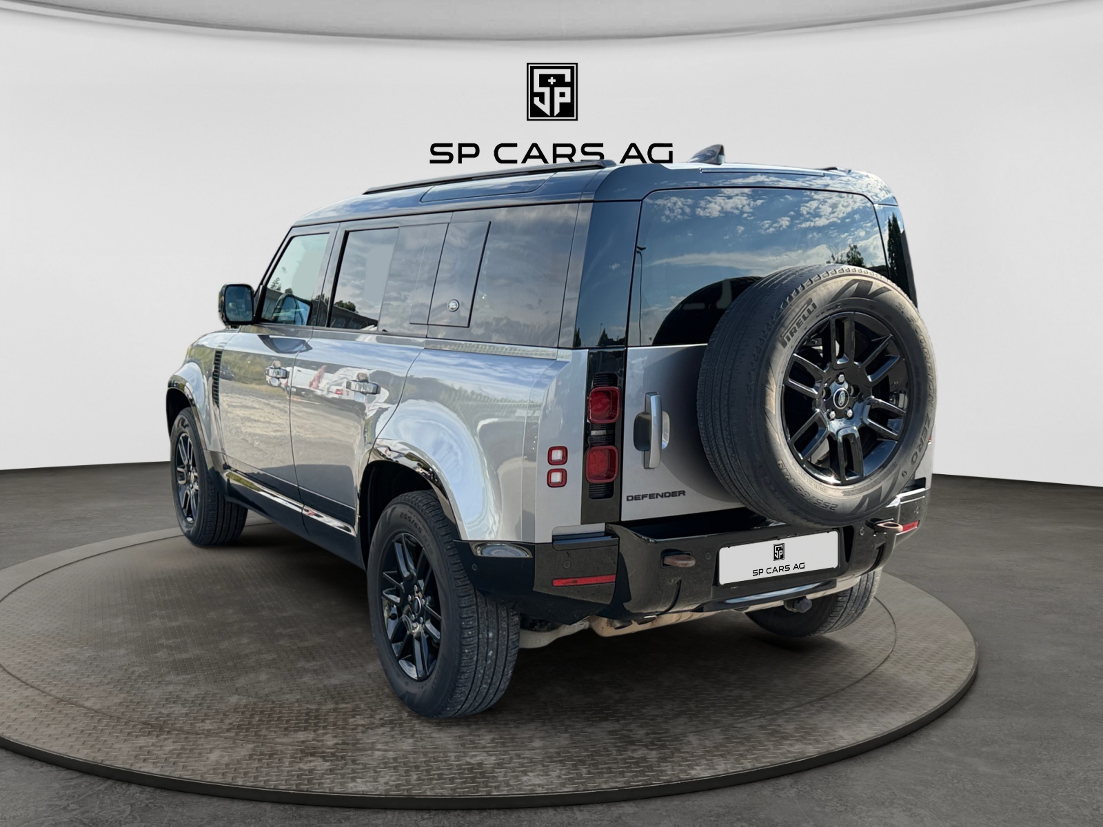 LAND ROVER Defender 110 3.0 D I6 250 X-Dynamic S AWD AT8-showroom-element-2