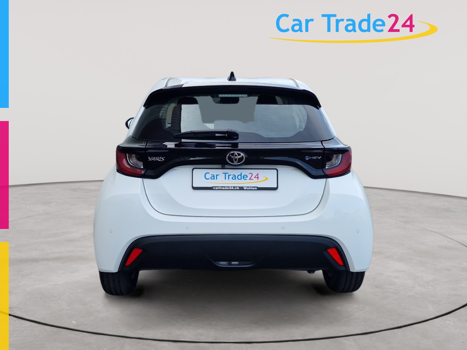 TOYOTA Yaris 1.5 Active Drive e-CVT-image-6