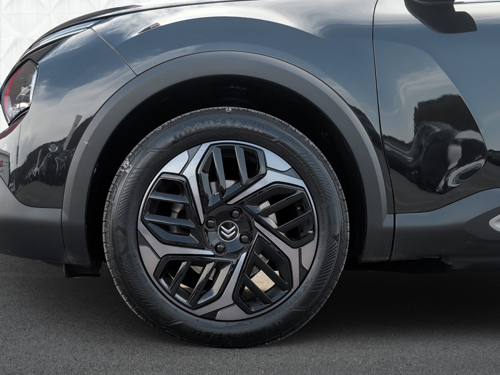 CITROEN C4 Shine-image-7