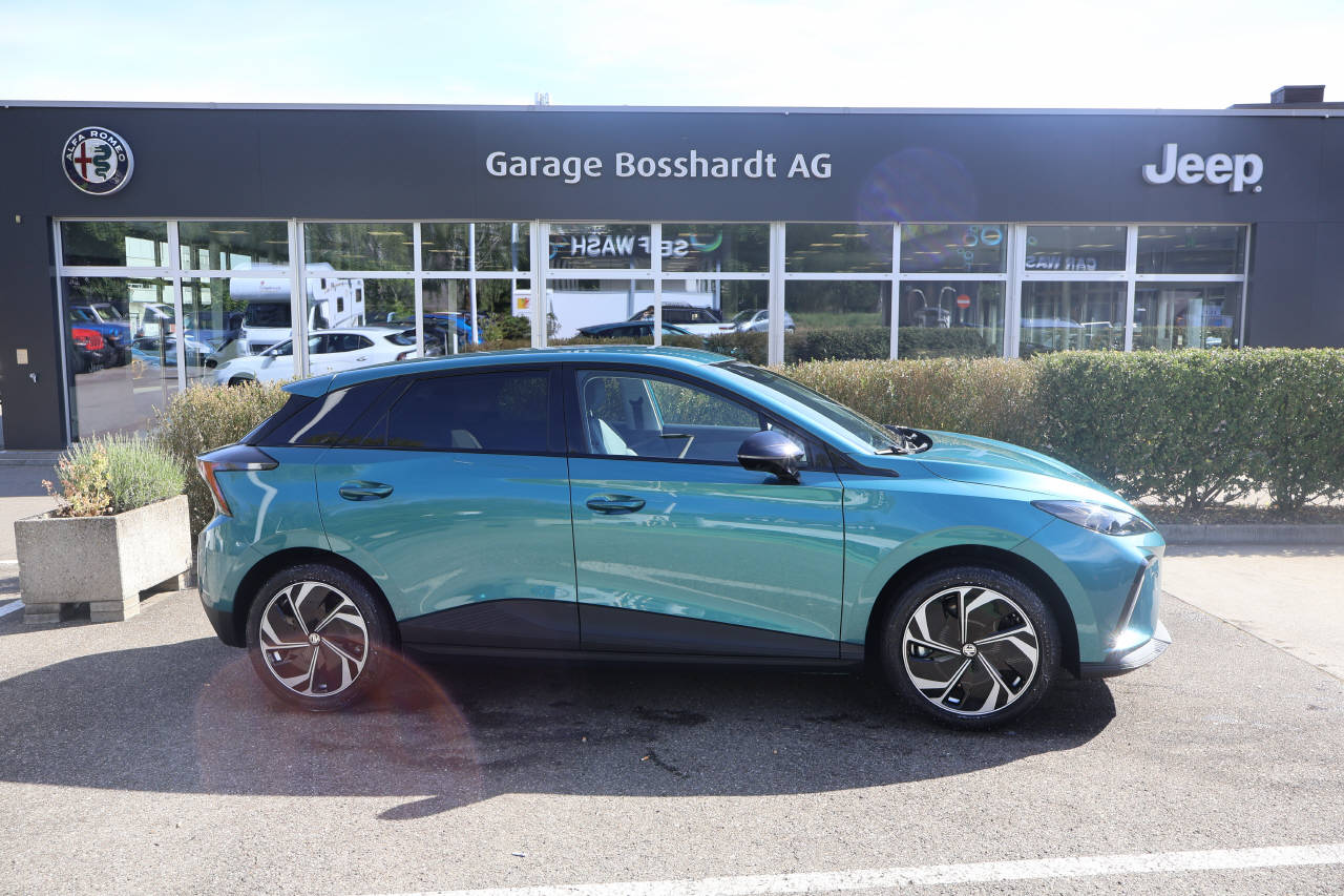 MG 4 64kWh Premium-image-0
