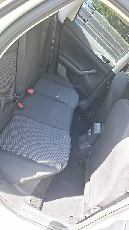 VW POLO-image-4