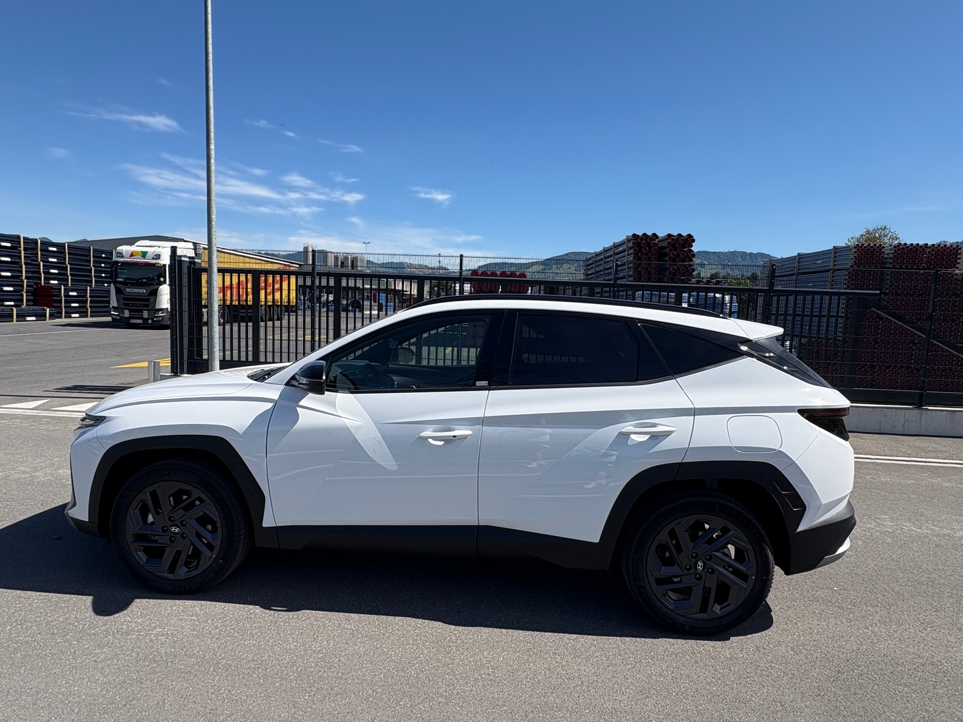 HYUNDAI Tucson 1.6 TGDI HEV 4WD Black Line-image-5