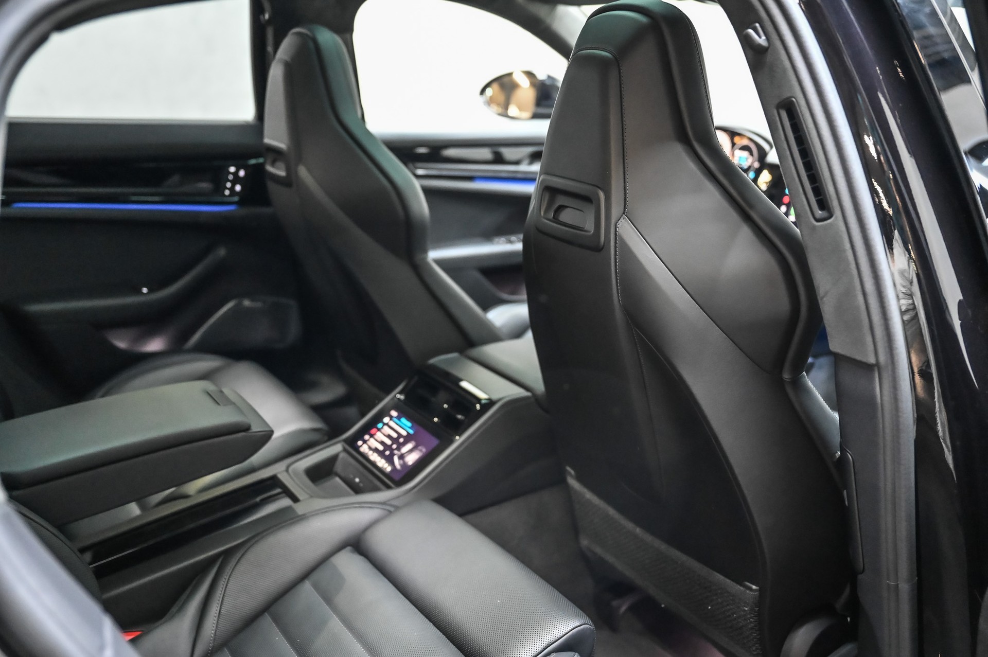 PORSCHE Panamera Turbo E-Hybrid-image-20
