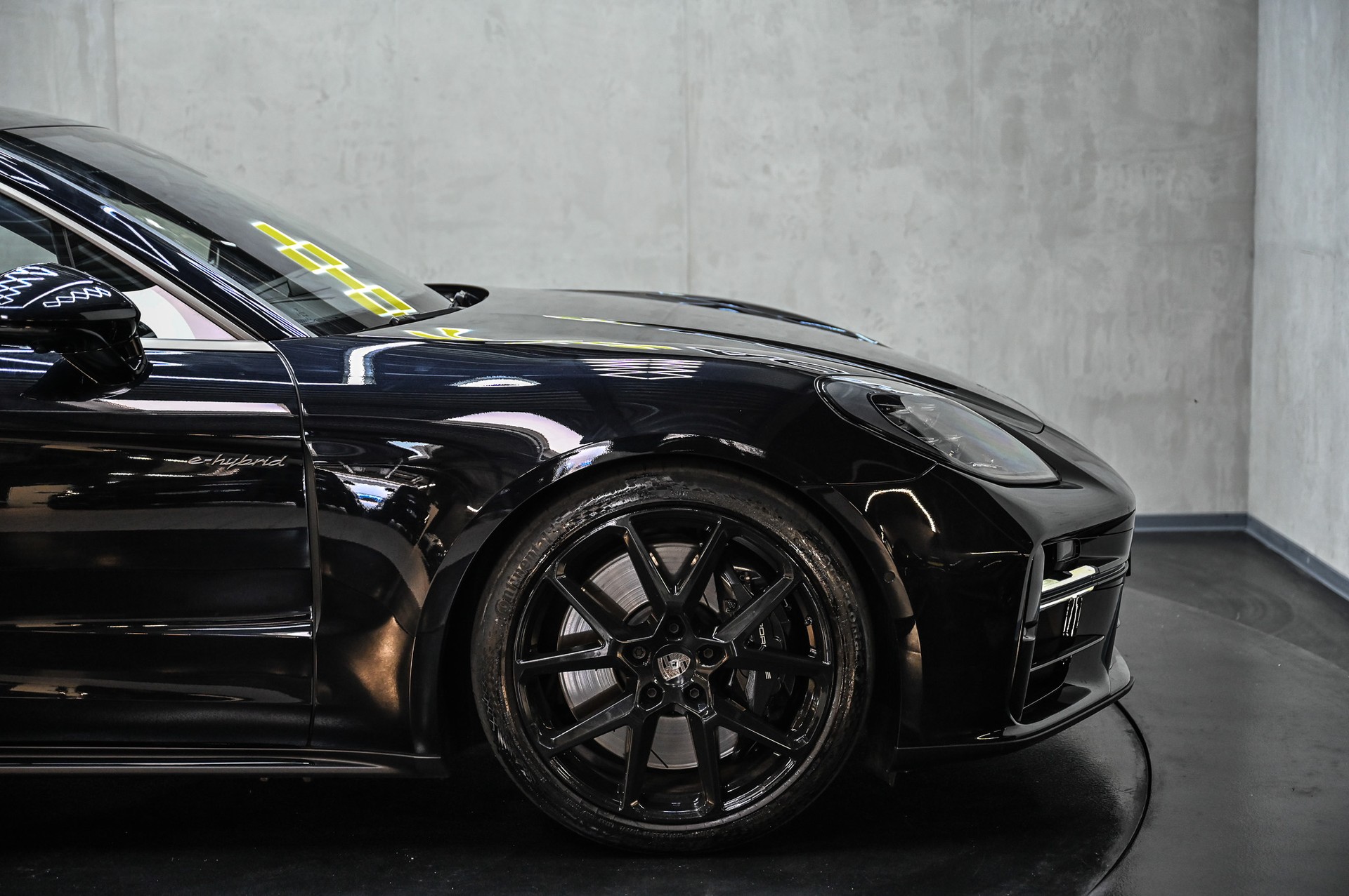 PORSCHE Panamera Turbo E-Hybrid-image-12