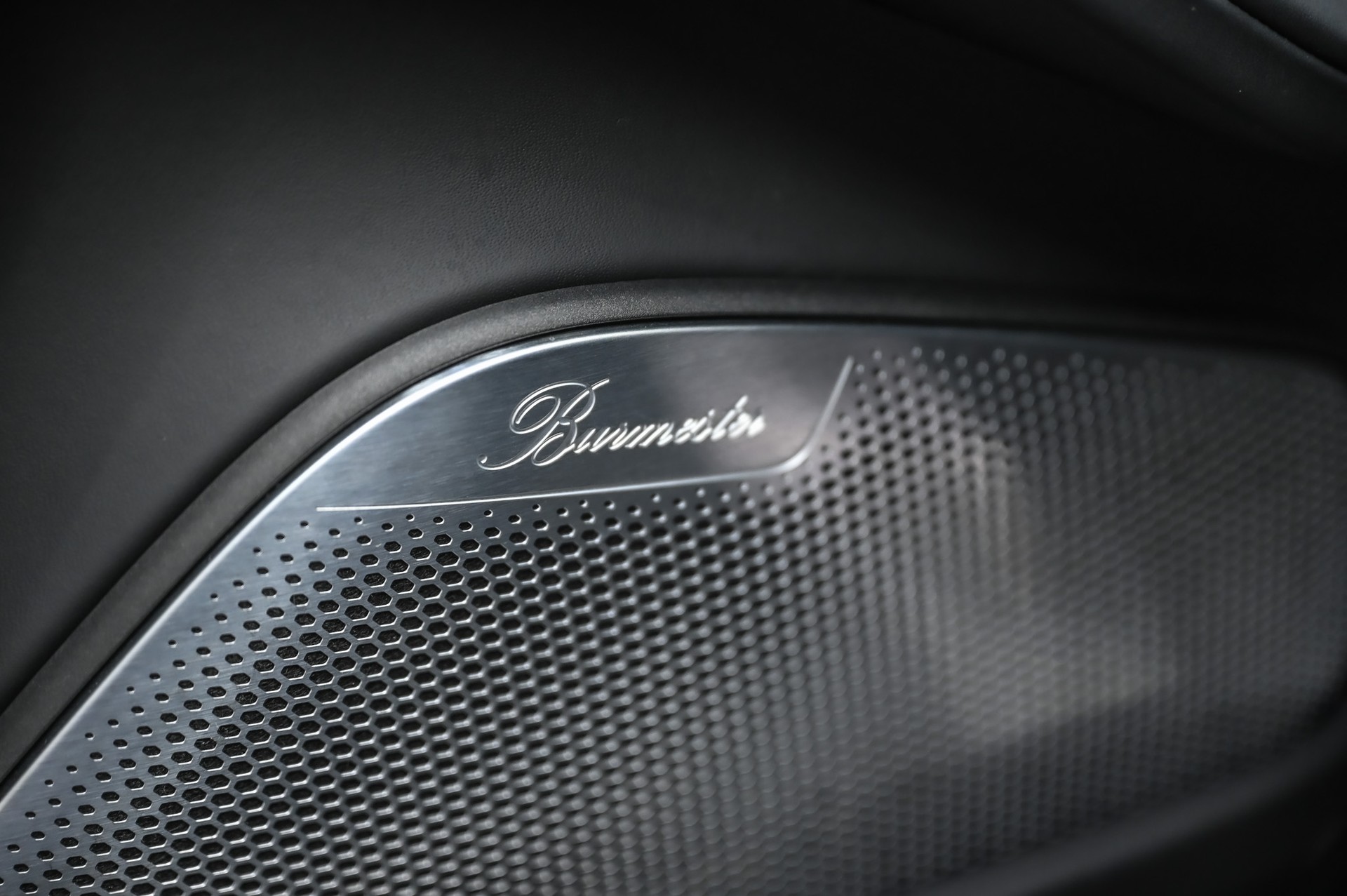 PORSCHE Panamera Turbo E-Hybrid-image-35