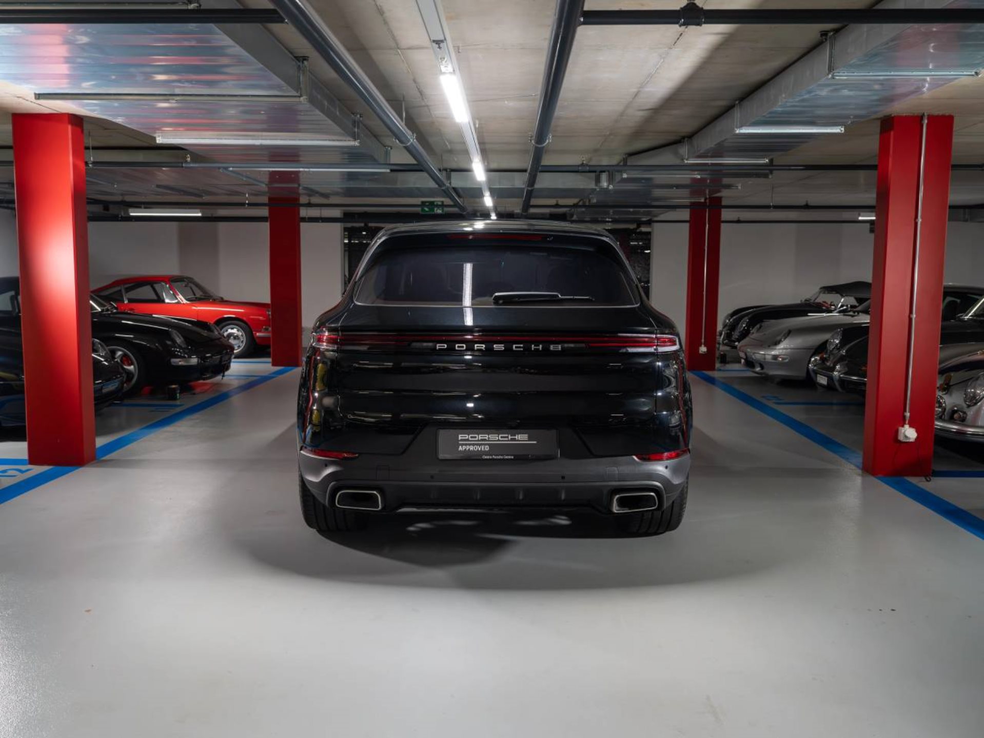 PORSCHE Cayenne E-Hybrid (MY24)-image-6