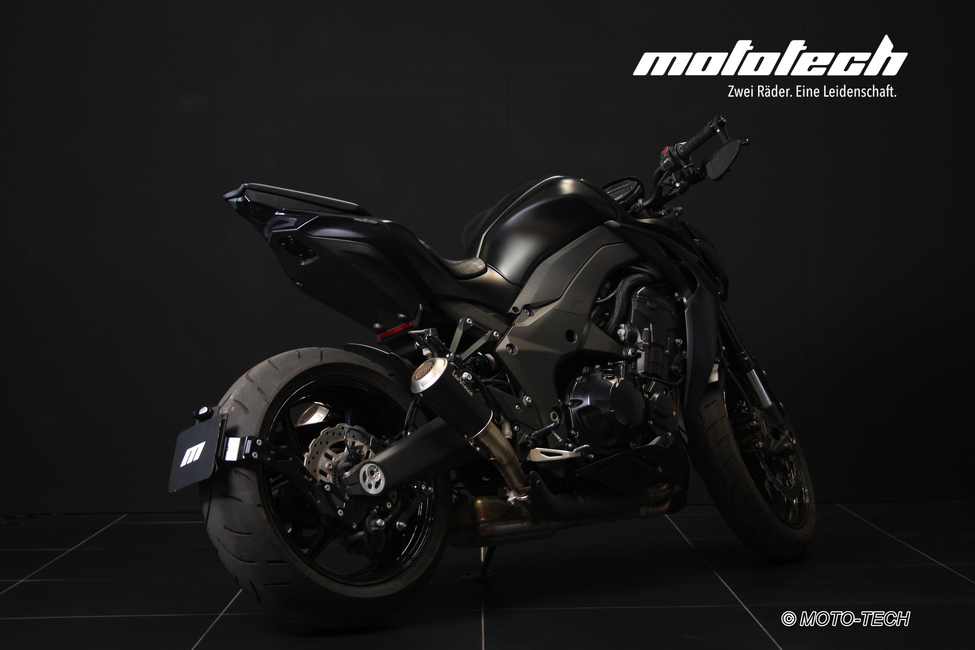 KAWASAKI Z 1000 ABS-showroom-element-2