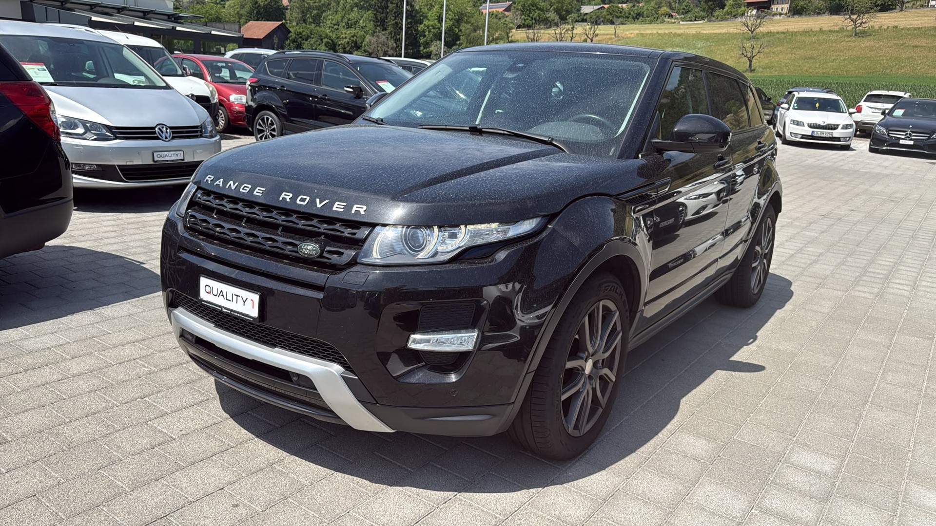 LAND ROVER Range Rover Evoque 2.2 SD4 Dynamic AT9-image-2