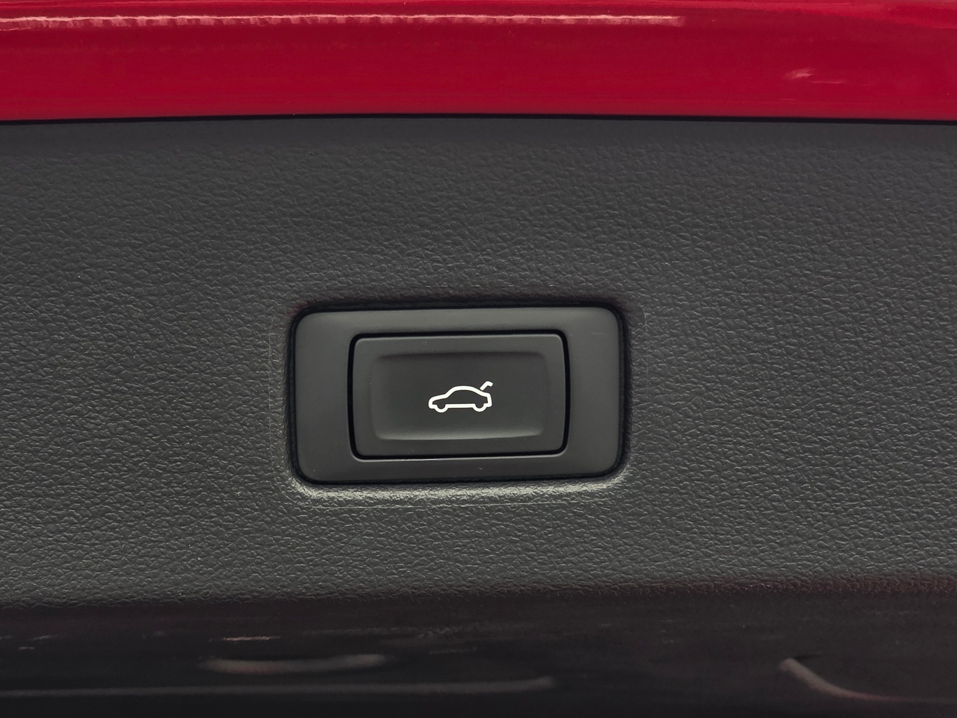 AUDI RS7 Sportback MHEV * CH-Fahrzeug *-image-28