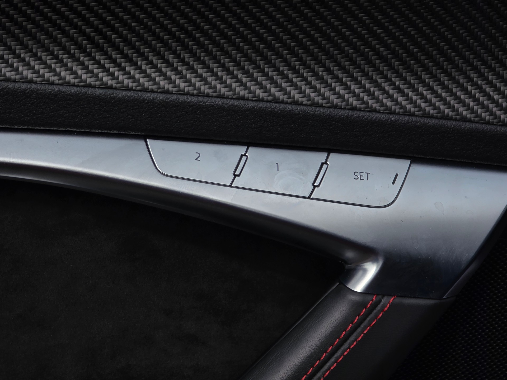AUDI RS7 Sportback MHEV * CH-Fahrzeug *-image-16