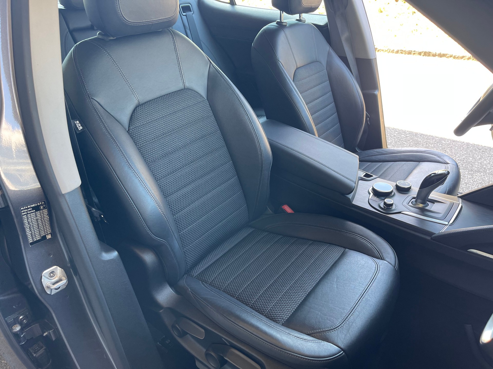 ALFA ROMEO Stelvio 2.2 D Q4 210 Executive-image-13