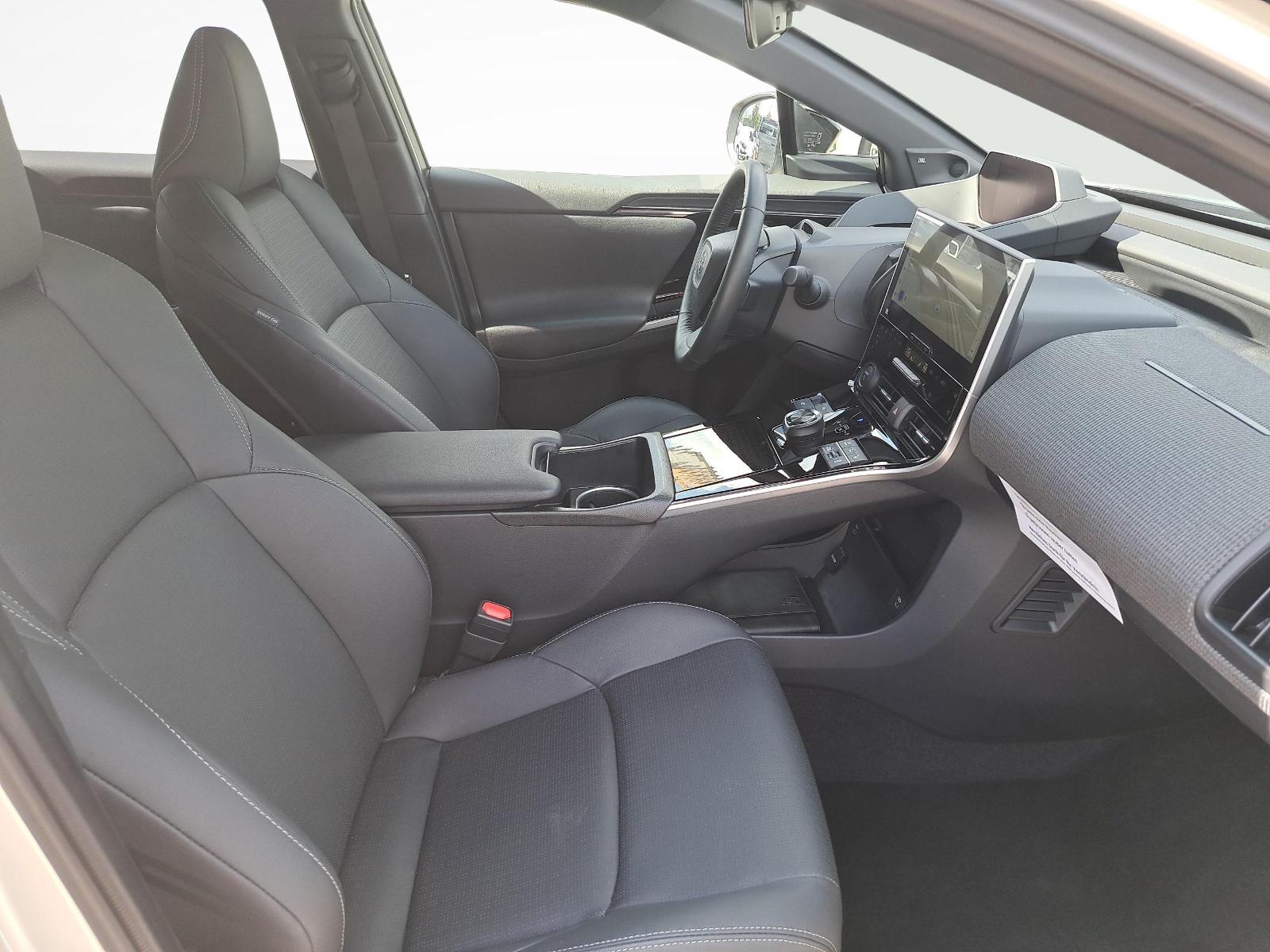 TOYOTA bZ4X Premium AWD-image-10
