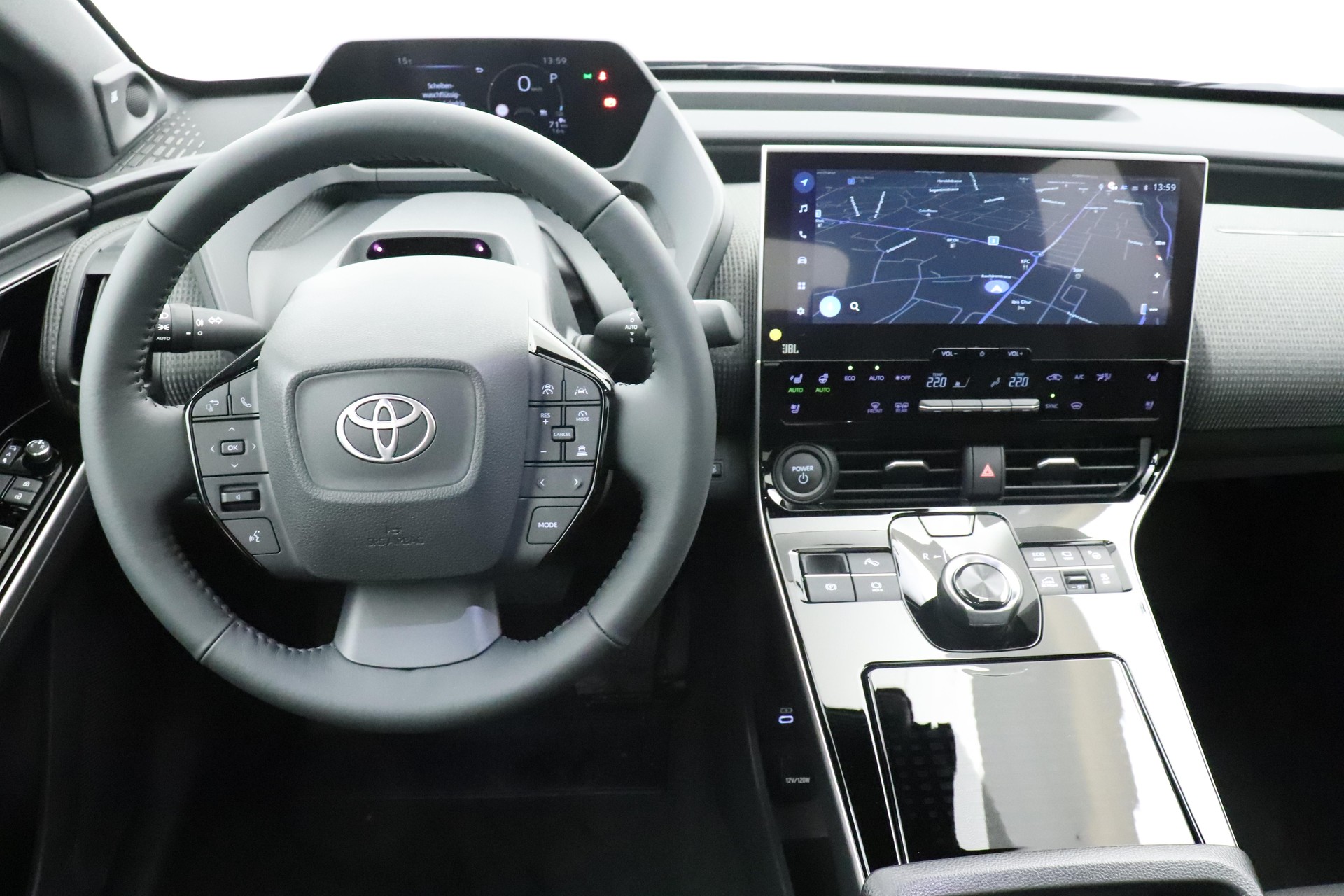 TOYOTA bZ4X Premium AWD-image-5