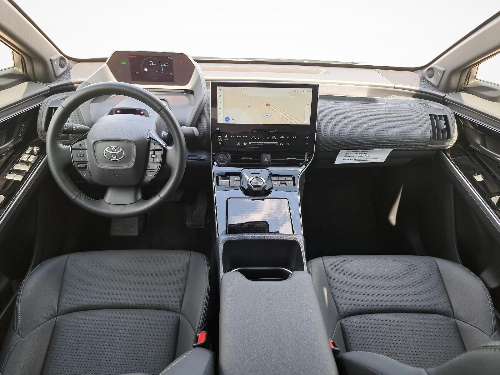 TOYOTA bZ4X Premium AWD-image-9